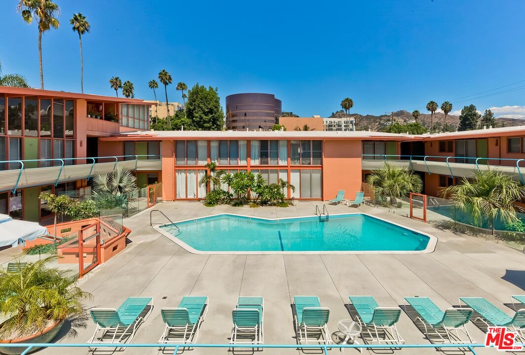 1400 N Hayworth Ave Unit: 11, West Hollywood 