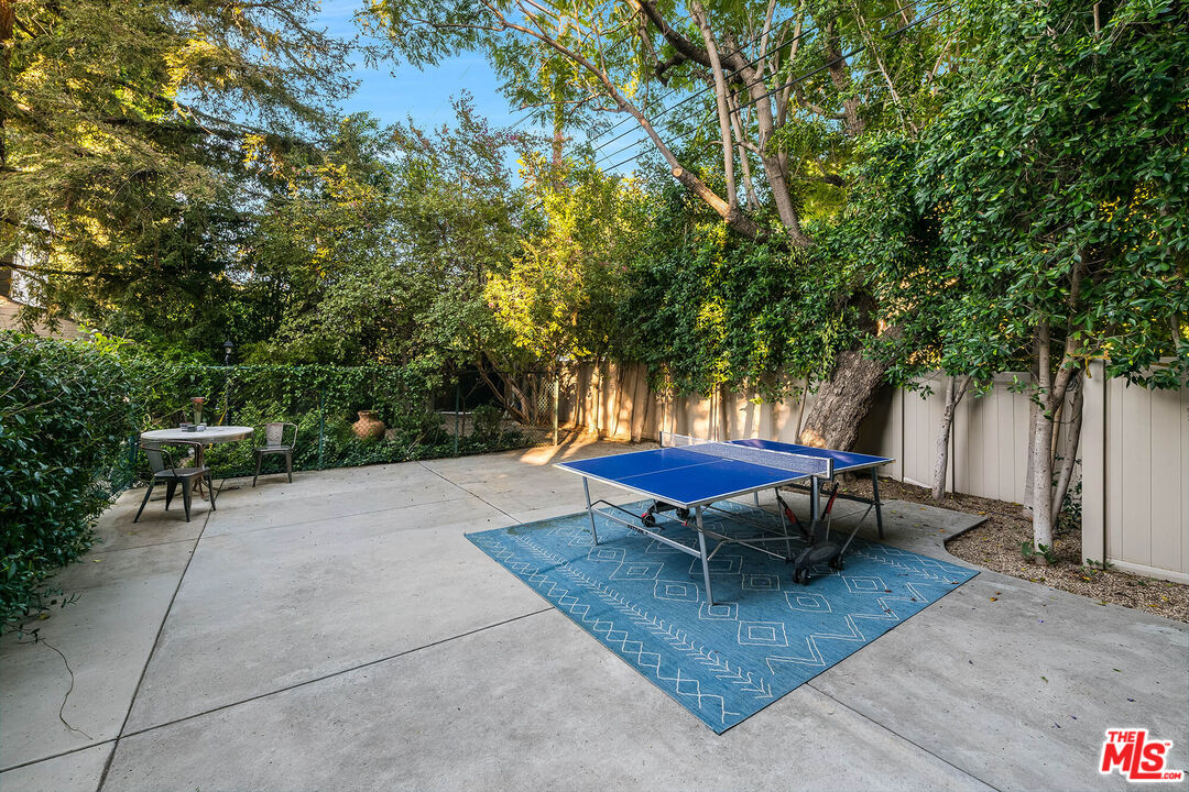 14633 Valley Vista Blvd, Sherman Oaks 