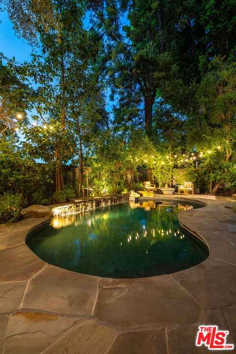 14633 Valley Vista Blvd, Sherman Oaks 
