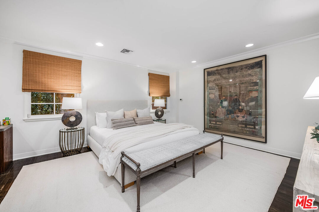 14633 Valley Vista Blvd, Sherman Oaks 
