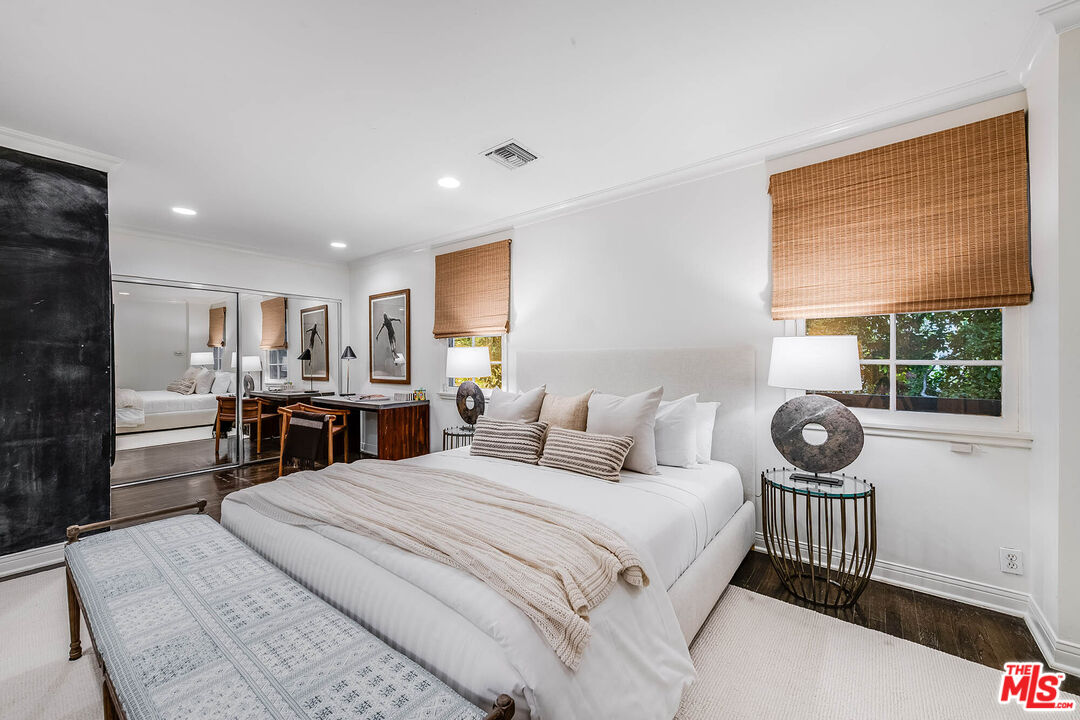 14633 Valley Vista Blvd, Sherman Oaks 