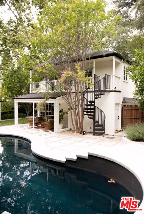 5800 Valley Oak Dr, Los Feliz