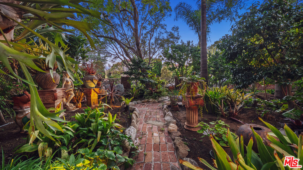 215 23rd St, Santa Monica