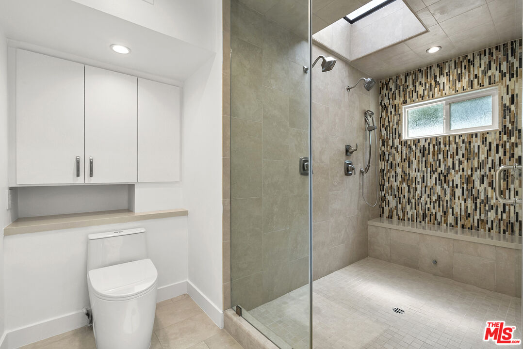 11 Bridle Ln, Bell Canyon