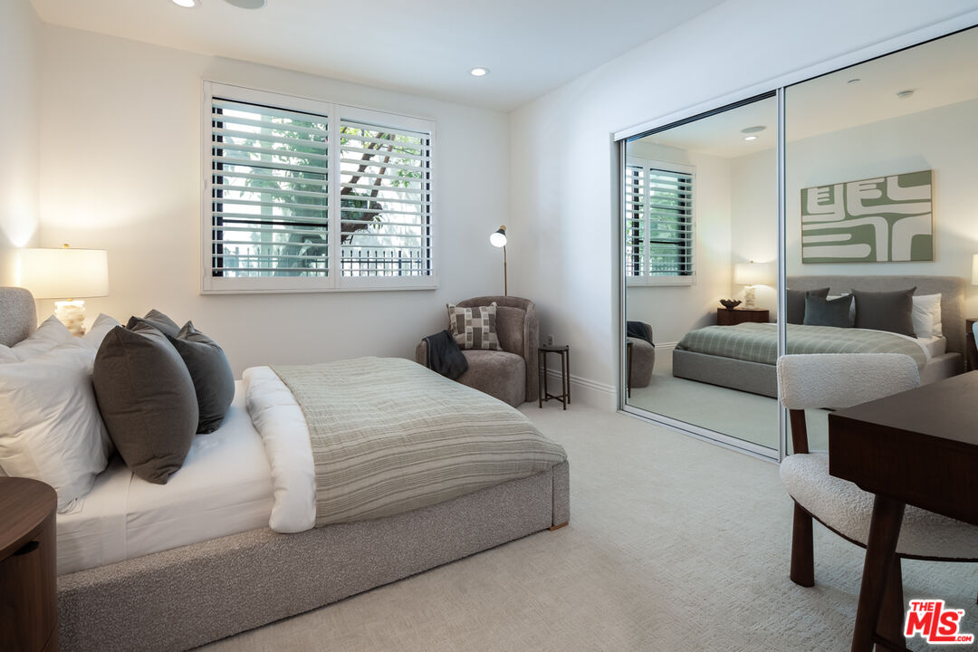11715 Chenault St Unit: 204, Brentwood 