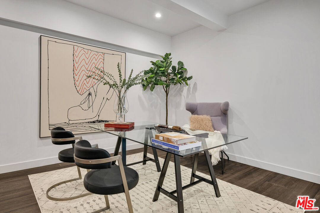 810 N Orlando Ave, West Hollywood 