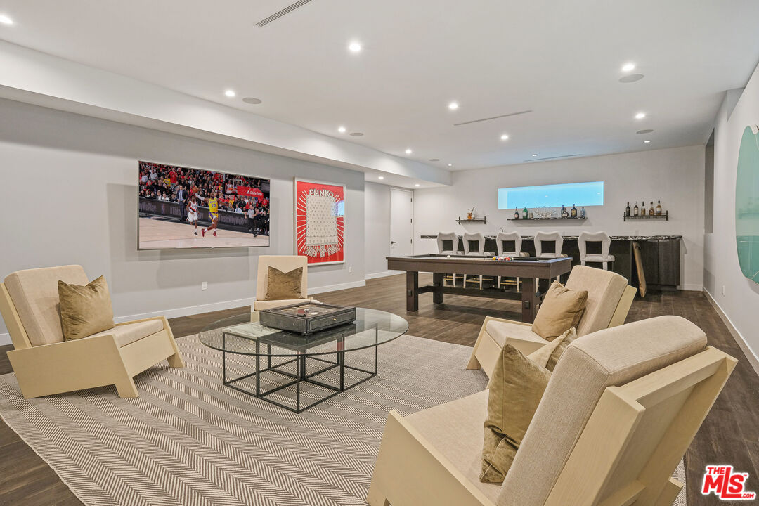 810 N Orlando Ave, West Hollywood 