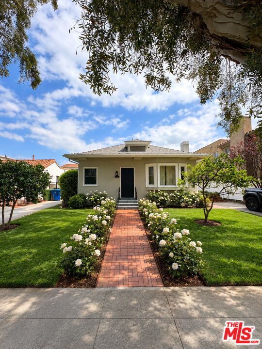 1128 S La Peer Dr, Beverly Hills