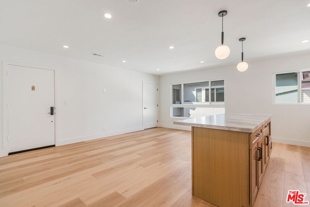 7968 Norton Ave Unit: 2, West Hollywood 