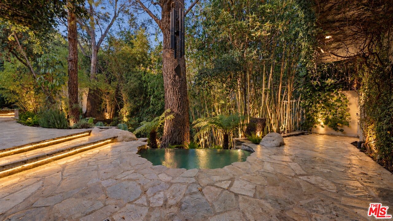 11927 Ashdale Ln, Studio City 