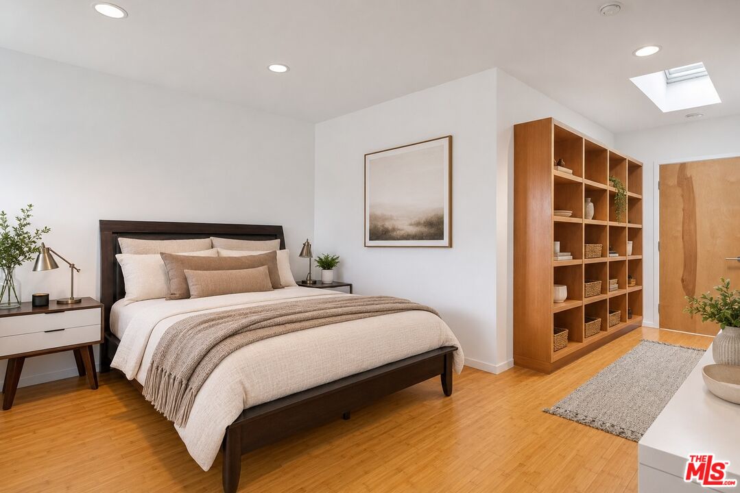 221 3rd Ave, Venice 