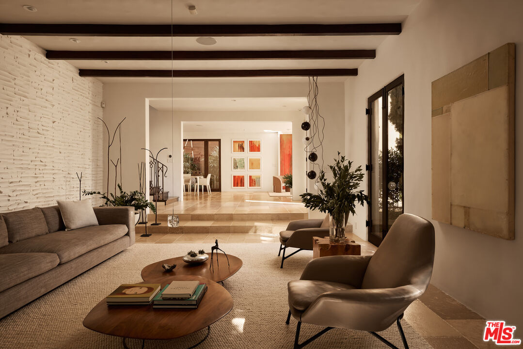 1164 N Doheny Dr, Sunset Strip
