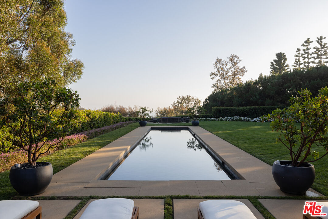 652 Chautauqua Blvd, Pacific Palisades 