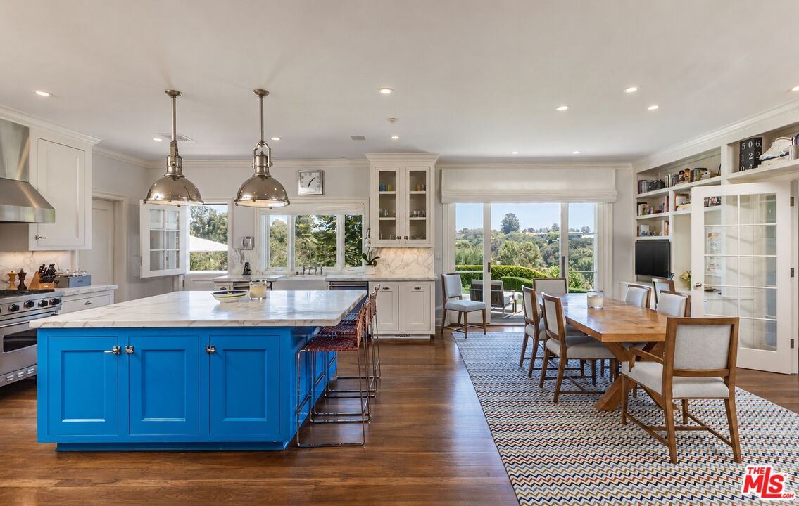 770 Napoli Dr, Pacific Palisades