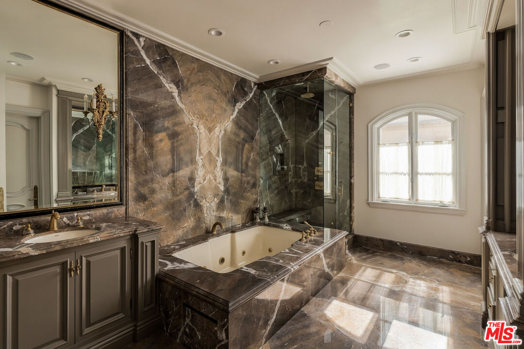 628 N Rodeo Dr, Beverly Hills 