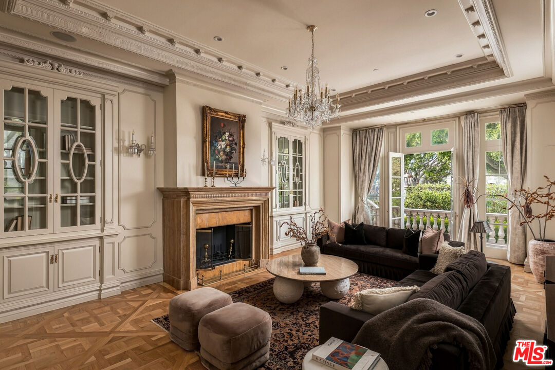 628 N Rodeo Dr, Beverly Hills 