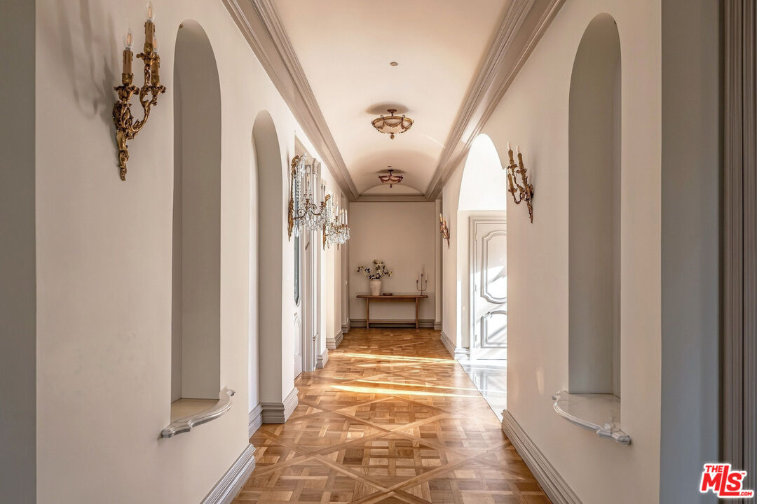 628 N Rodeo Dr, Beverly Hills 