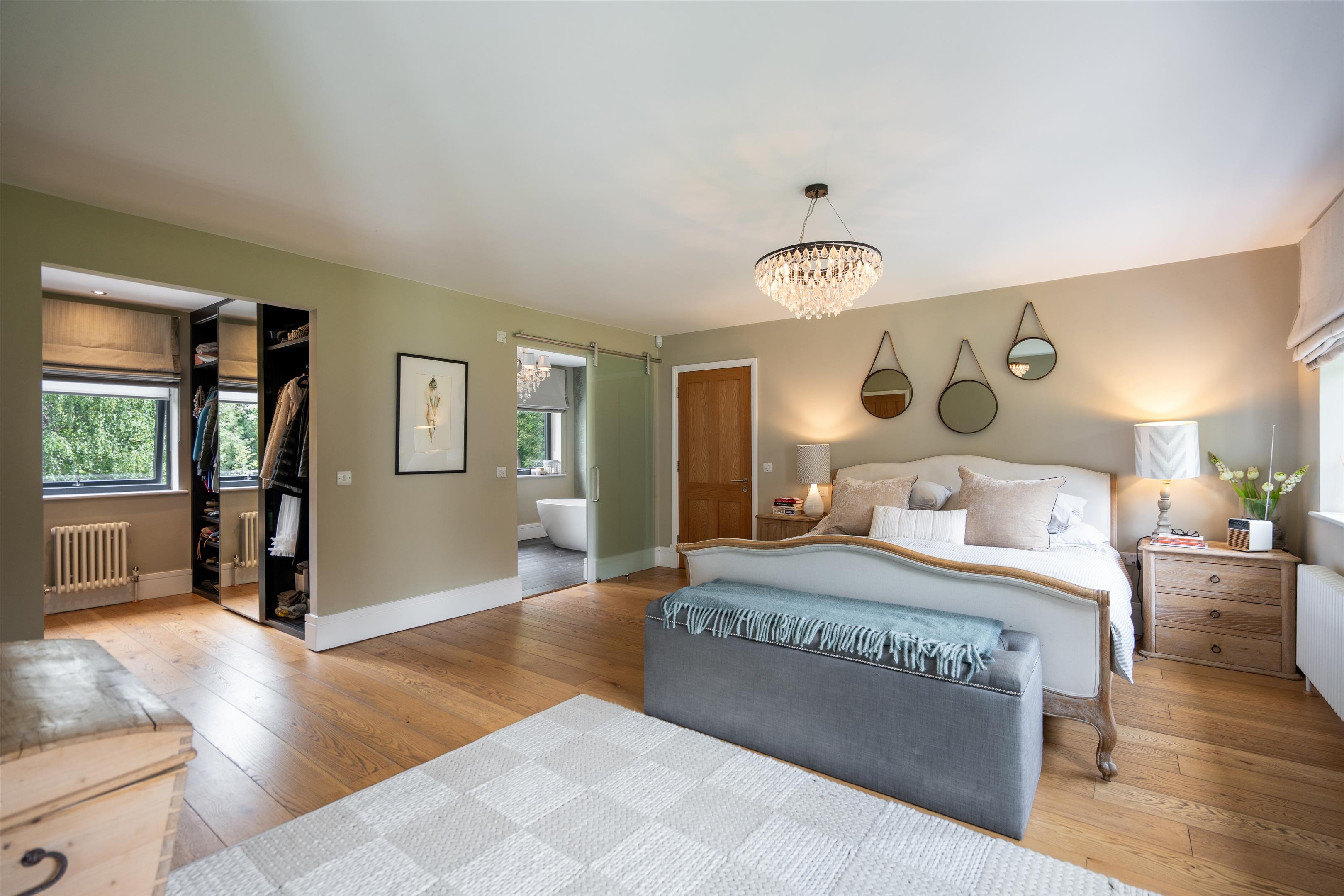 Queen Annes Road, Windsor, Berkshire, SL4