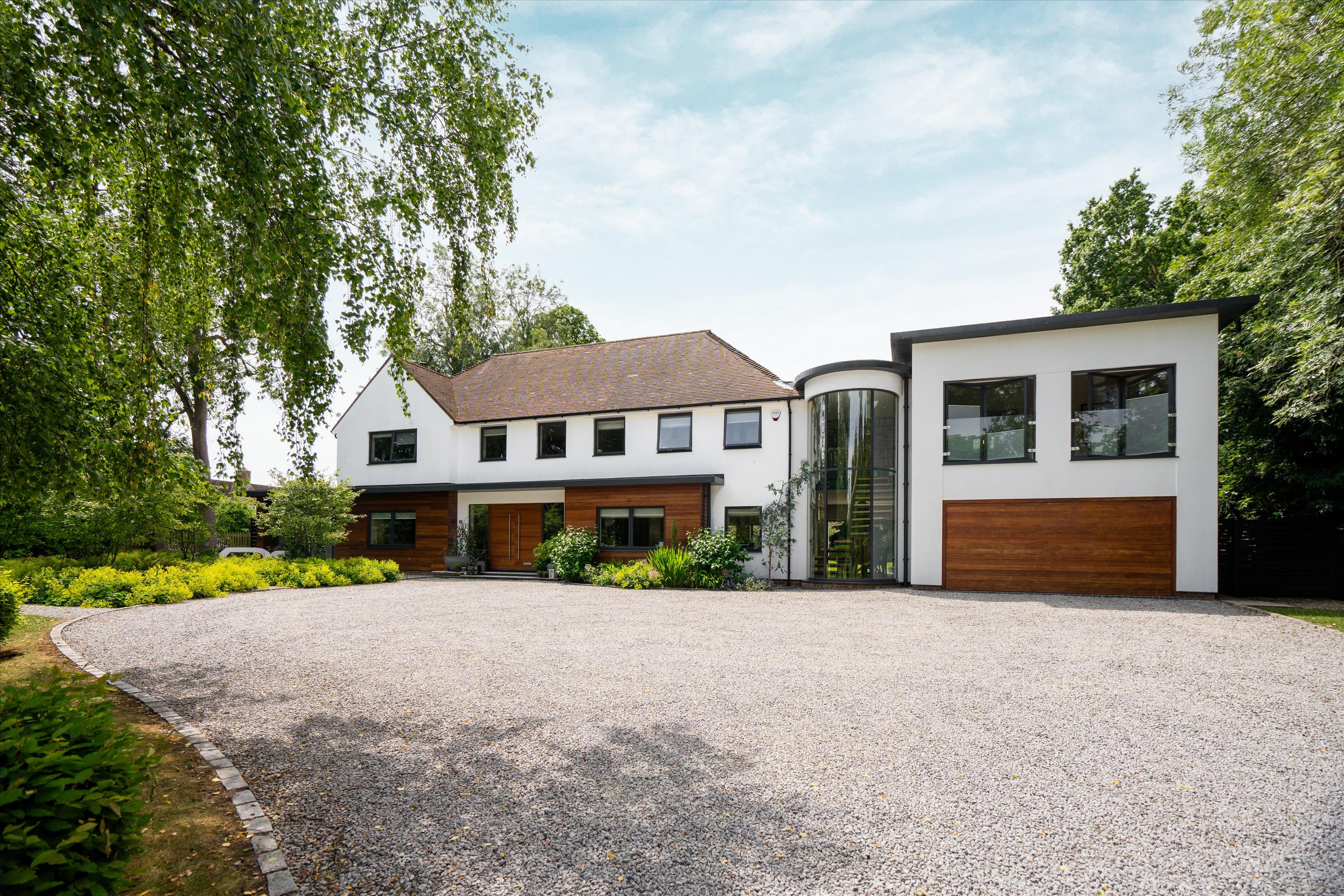 Queen Annes Road, Windsor, Berkshire, SL4