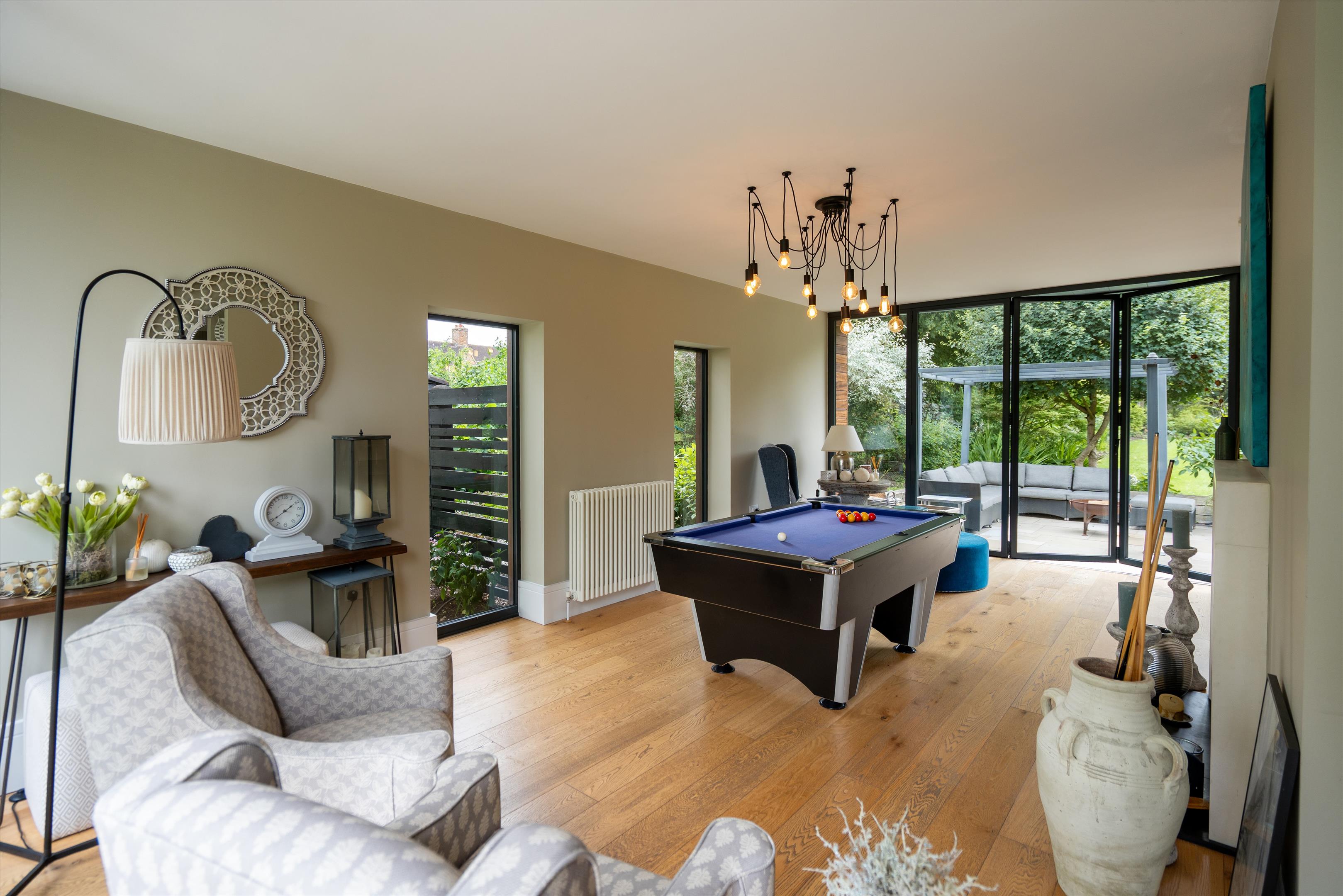 Queen Annes Road, Windsor, Berkshire, SL4