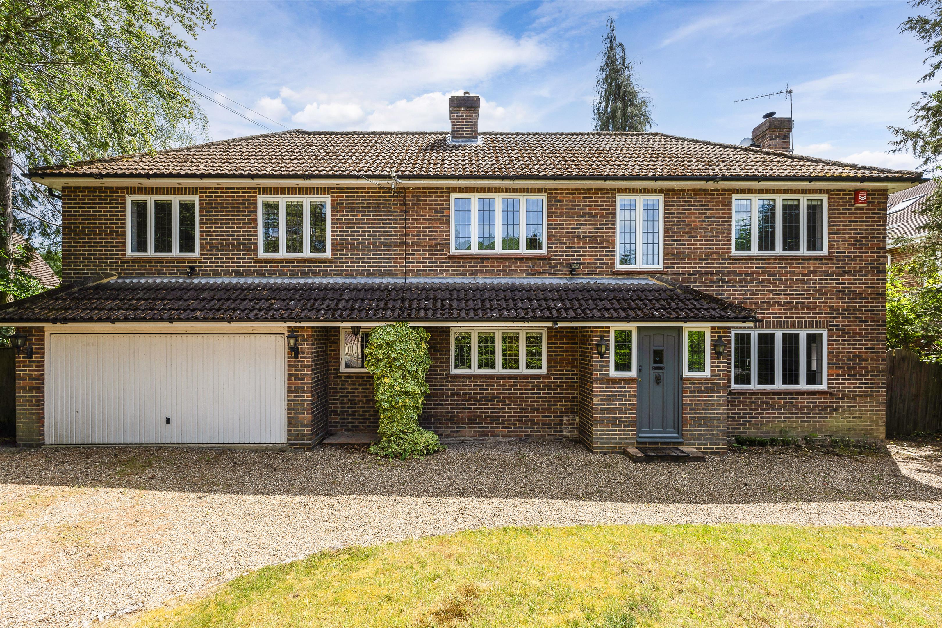 Morella Close, Virginia Water, Surrey GU25