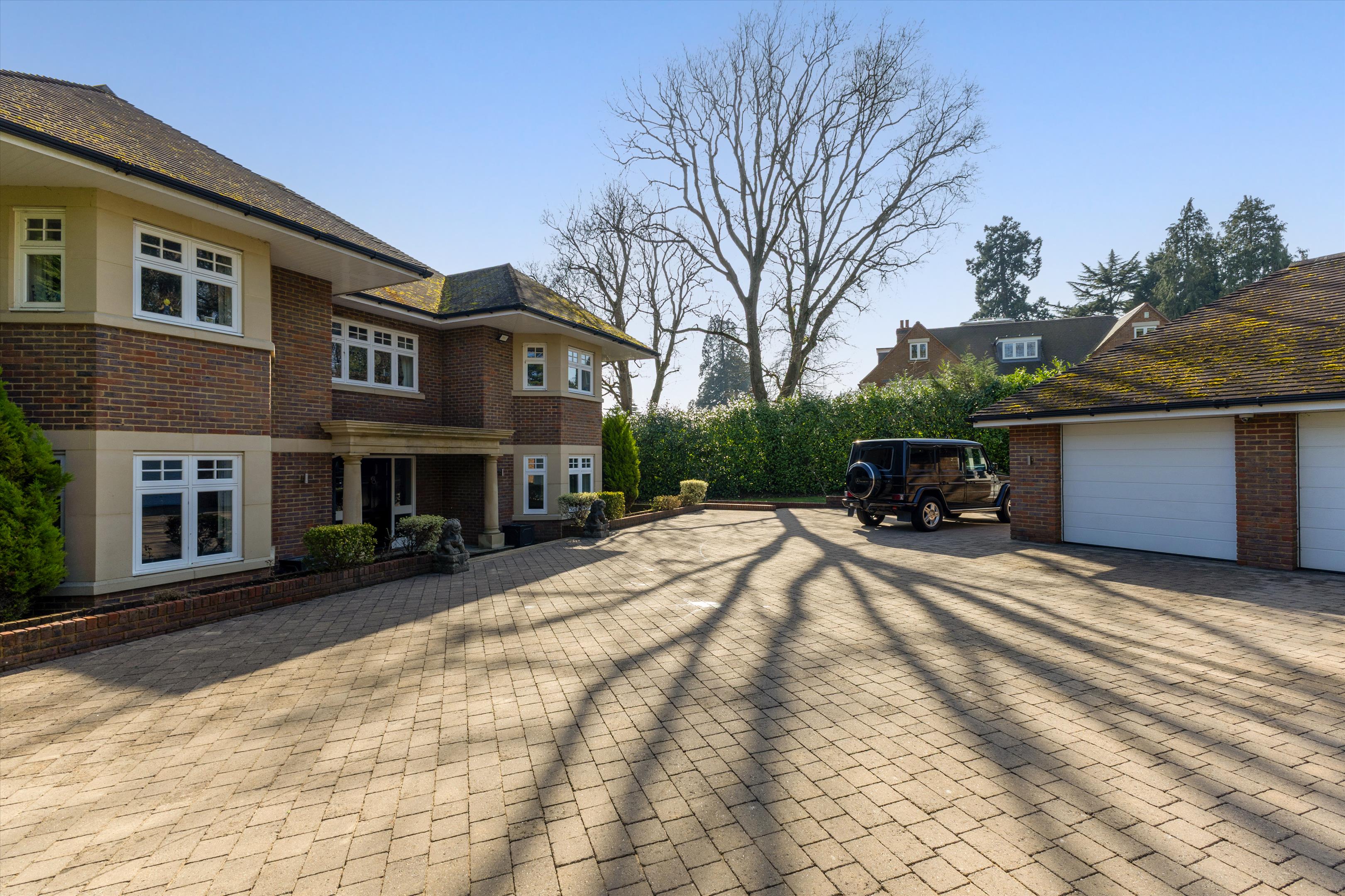 Queens Hill Rise, Ascot, Berkshire SL5