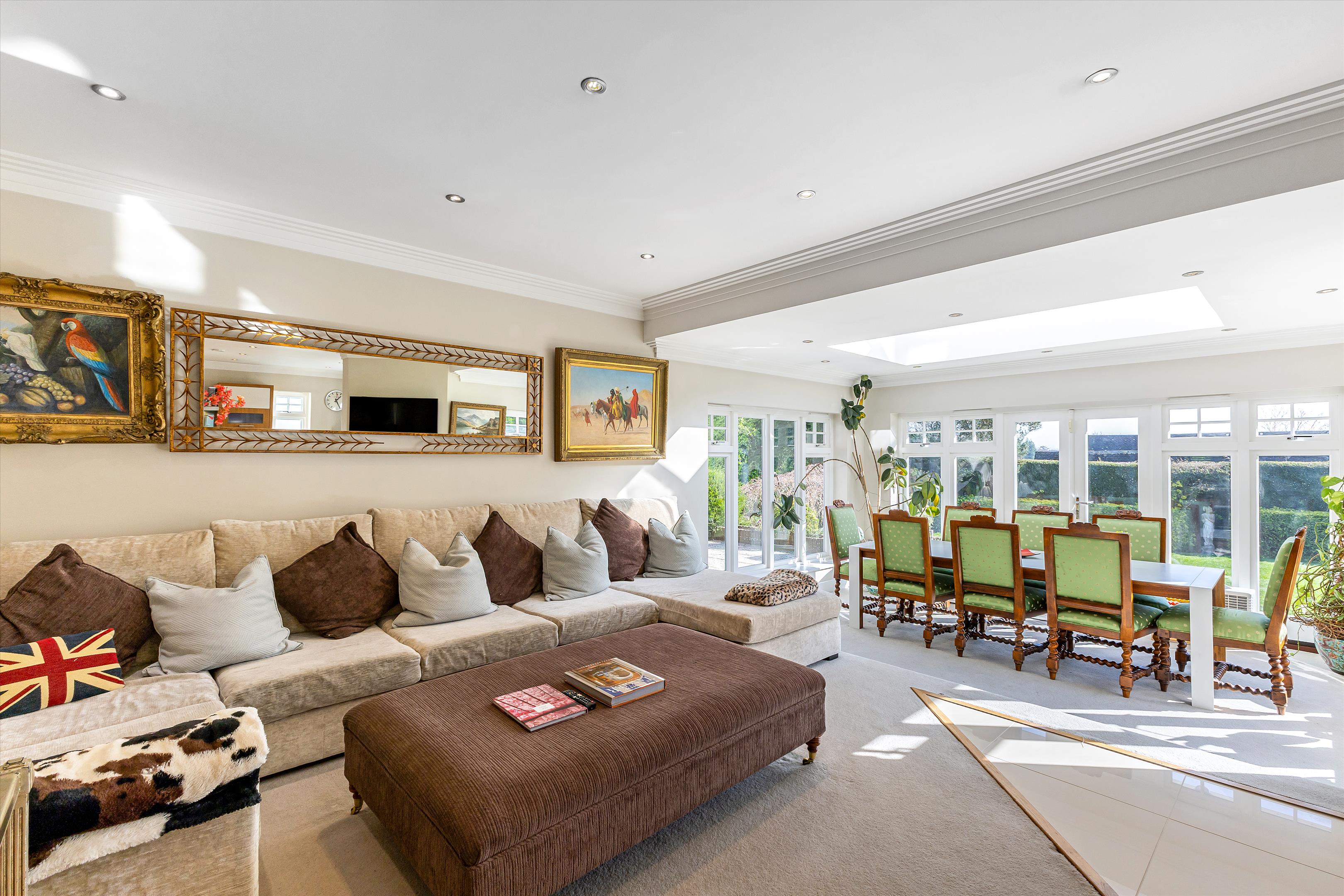 Queens Hill Rise, Ascot, Berkshire SL5