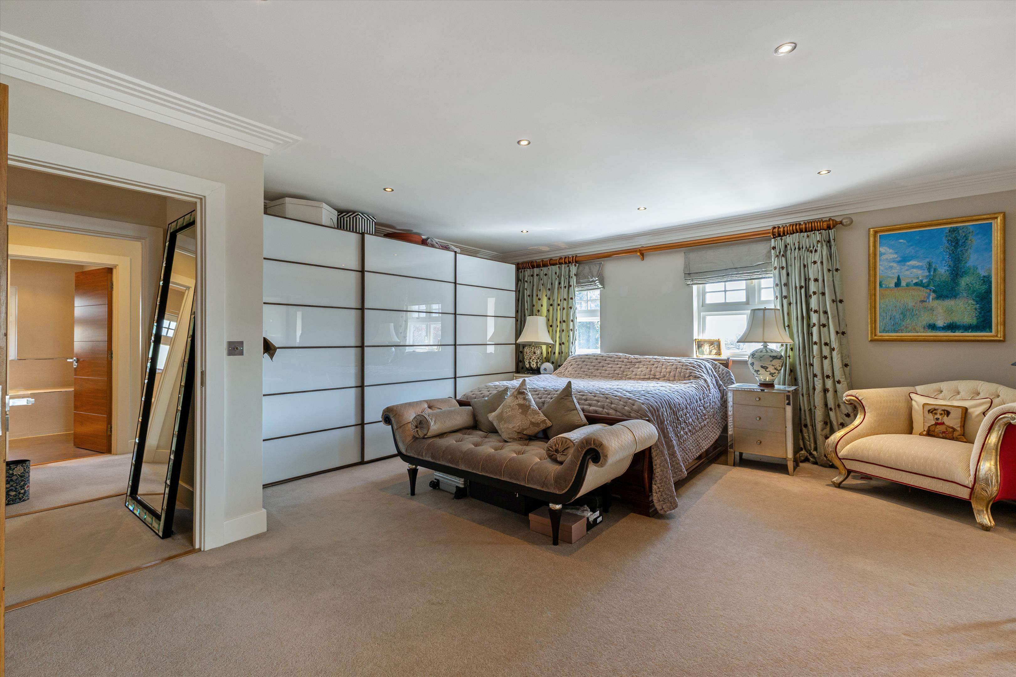 Queens Hill Rise, Ascot, Berkshire SL5