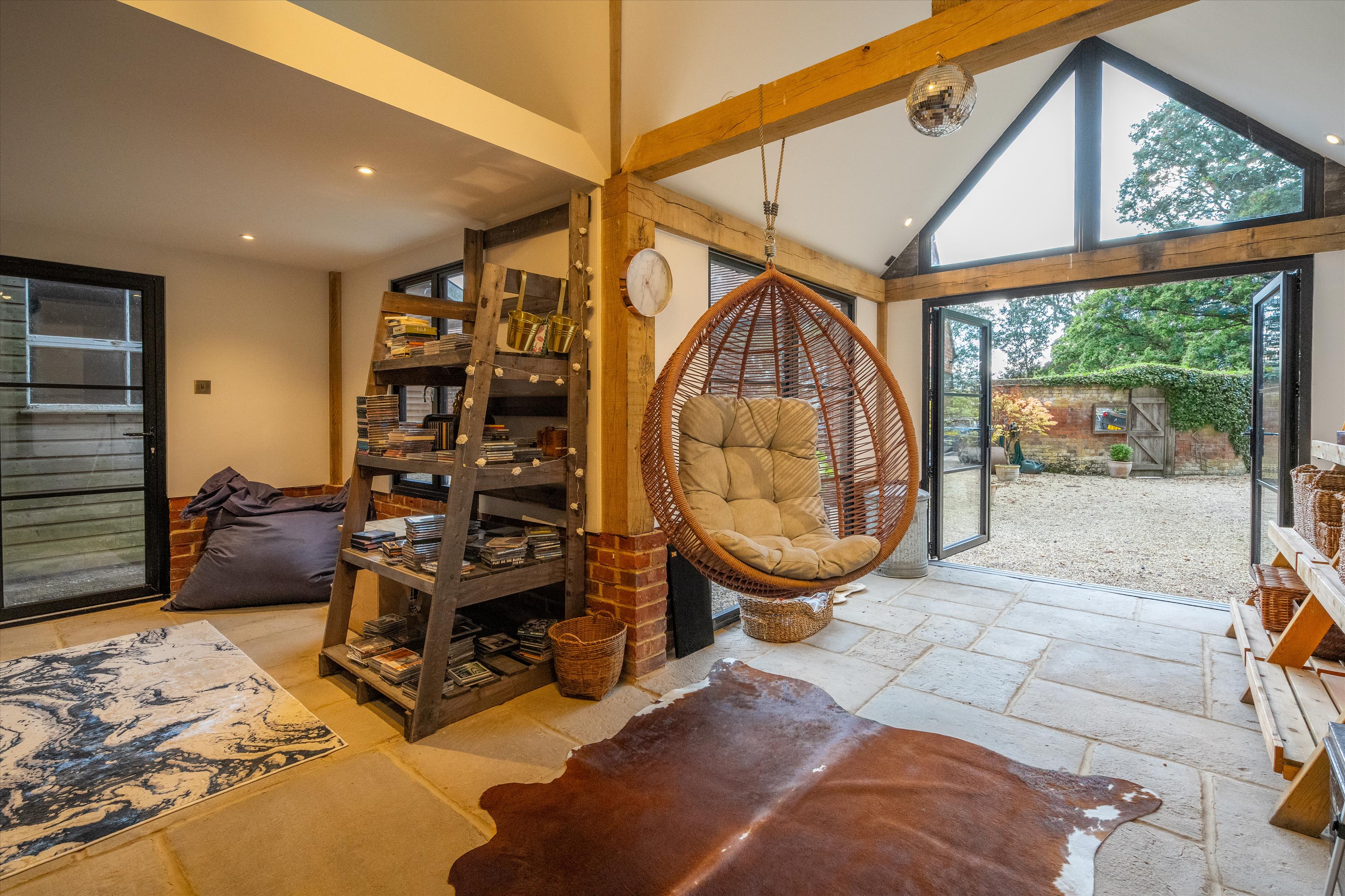 Monks Alley, Binfield, Berkshire, RG42