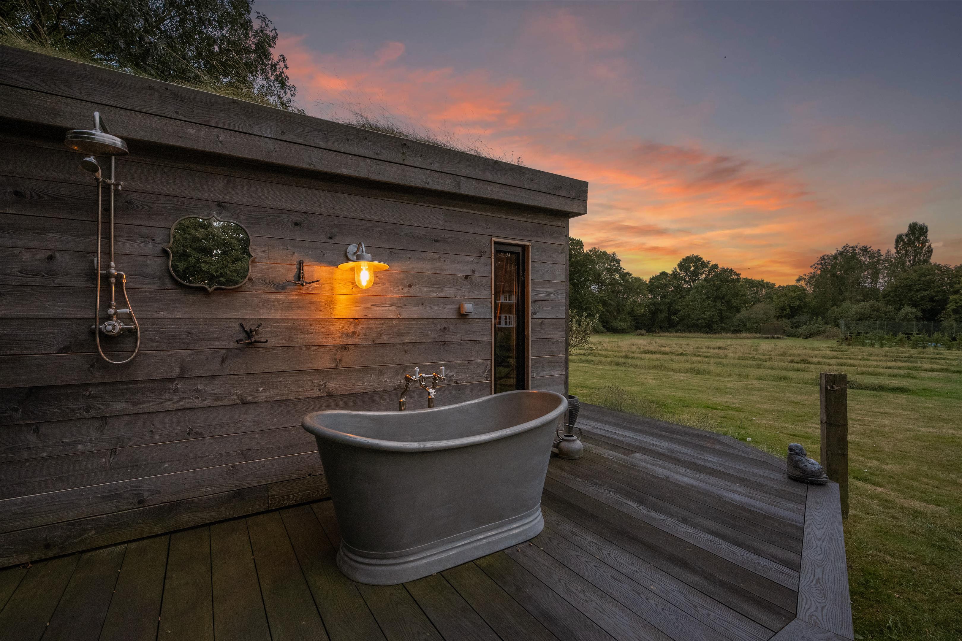 Monks Alley, Binfield, Berkshire, RG42