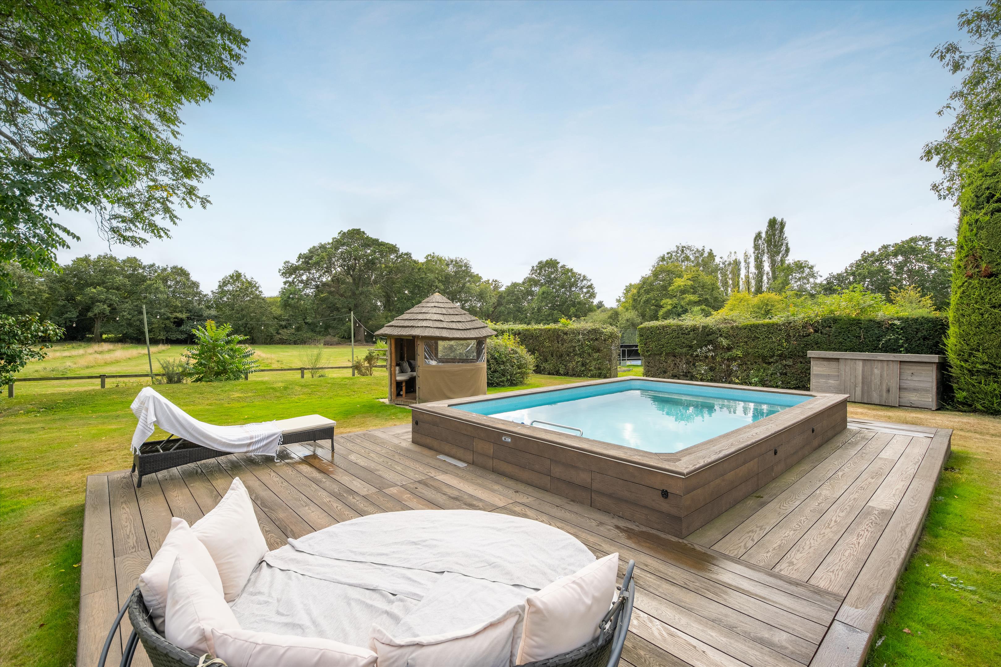 Monks Alley, Binfield, Berkshire, RG42