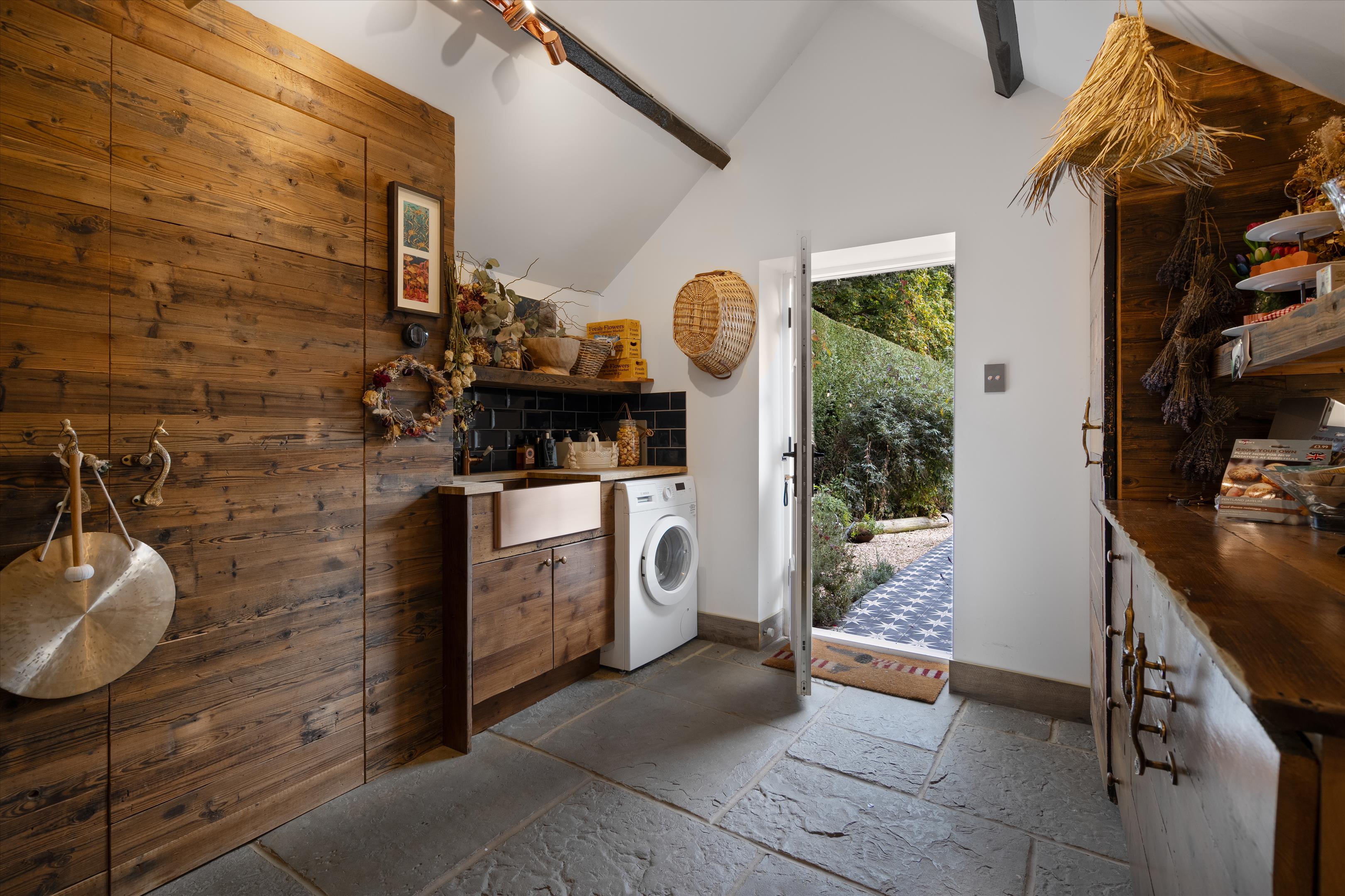 Monks Alley, Binfield, Berkshire, RG42