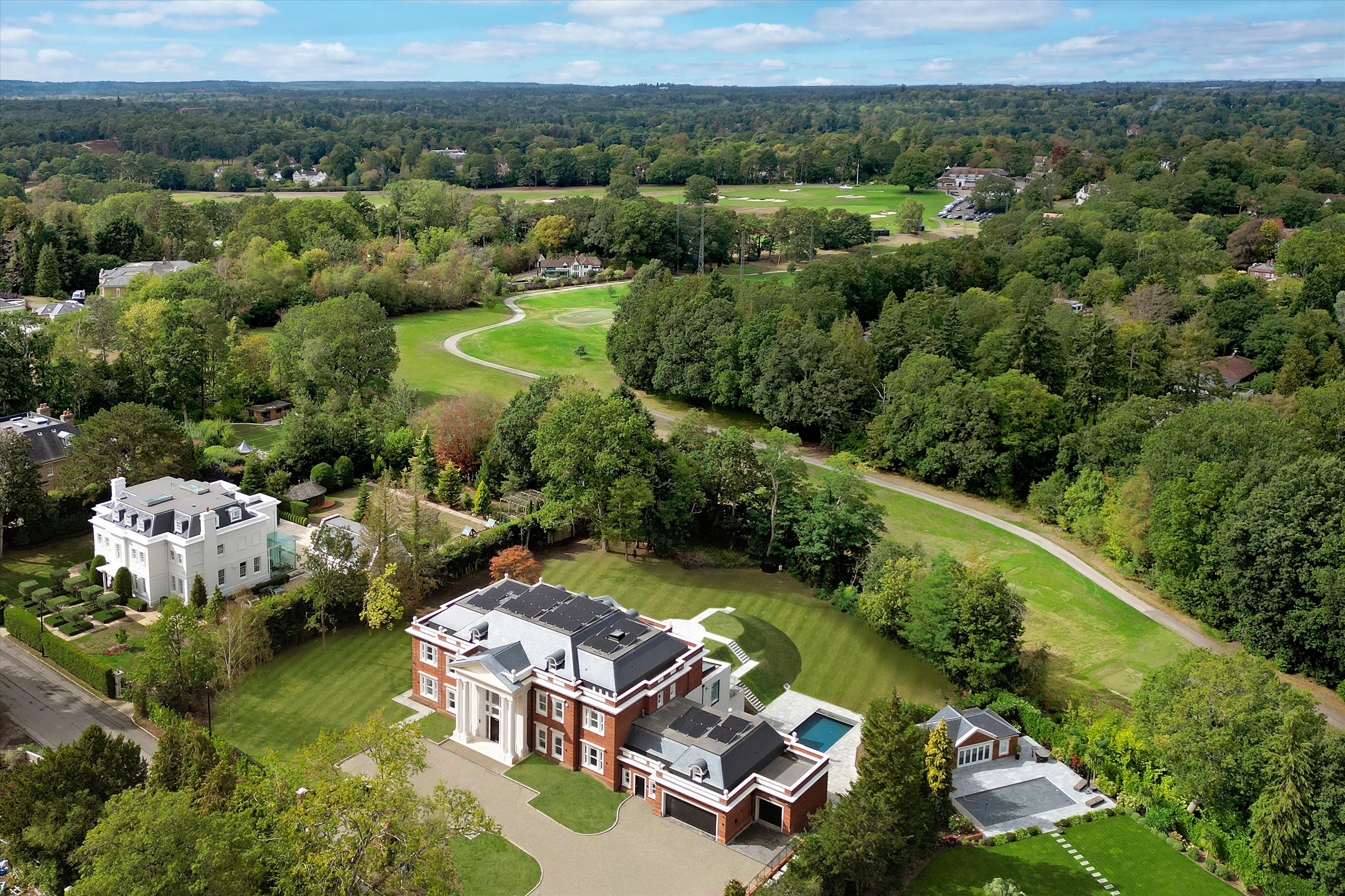 Titlarks Hill, Sunningdale, Ascot, Berkshire, SL5