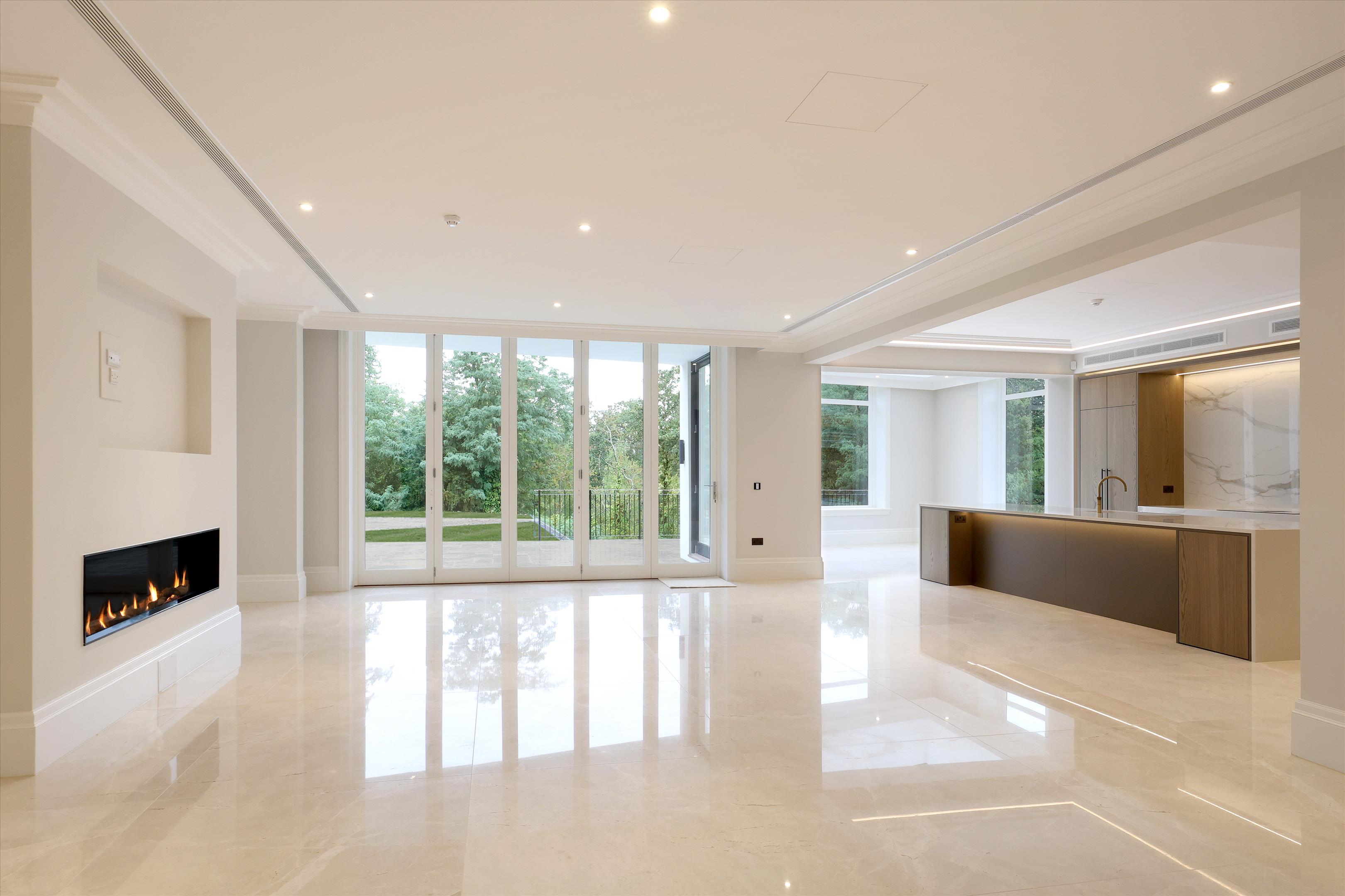 Titlarks Hill, Sunningdale, Ascot, Berkshire, SL5