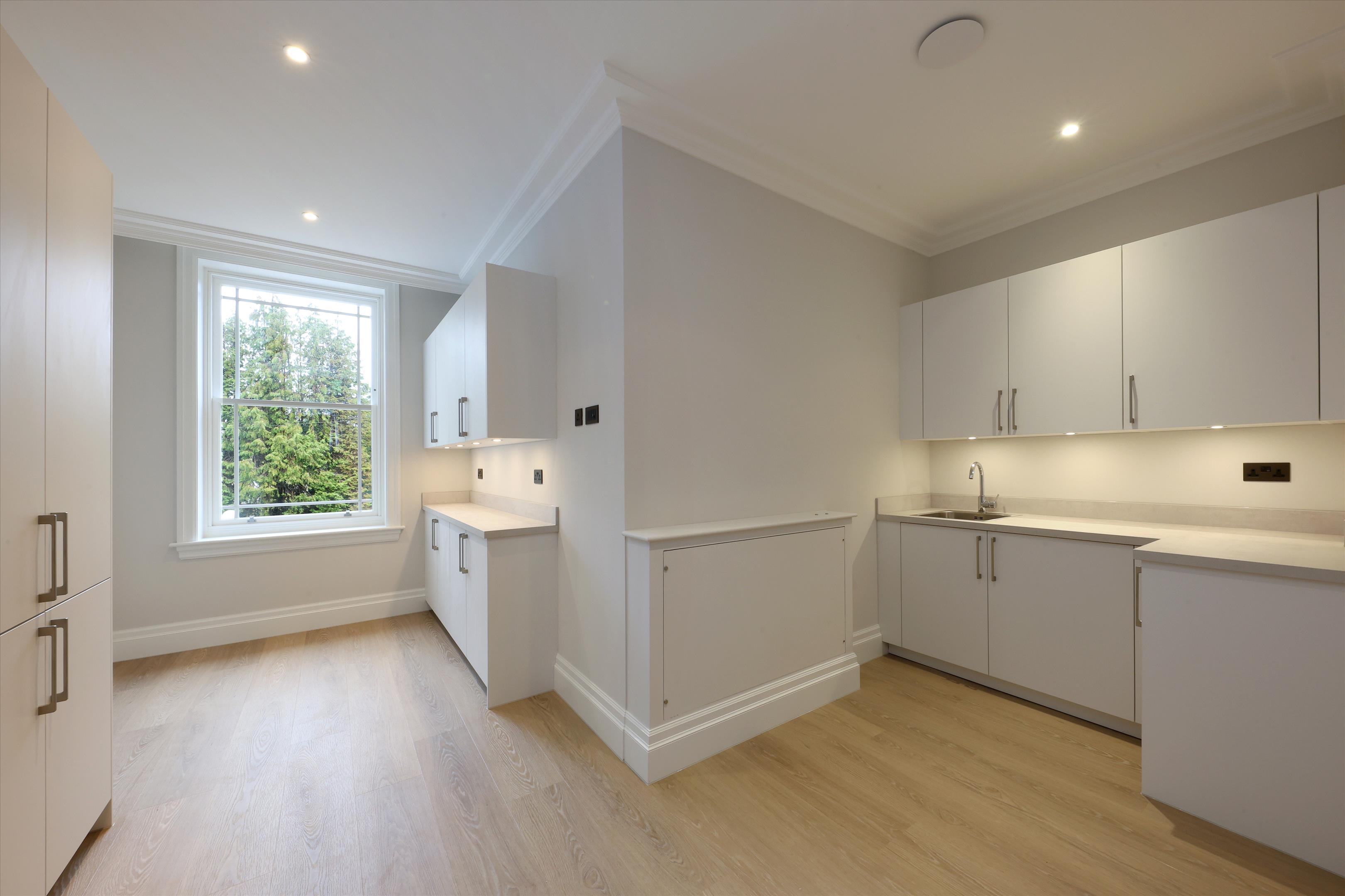 Titlarks Hill, Sunningdale, Ascot, Berkshire, SL5