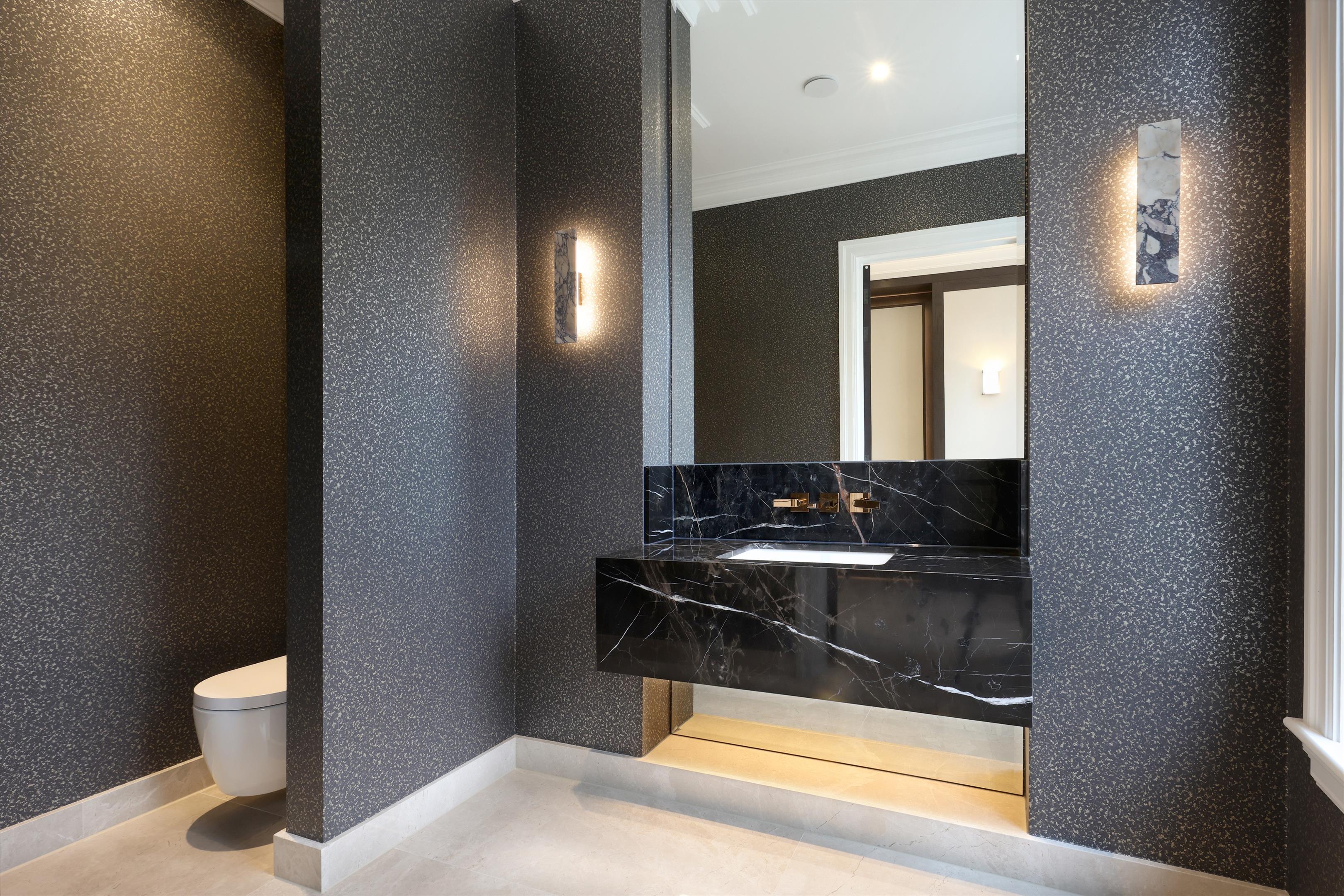 Titlarks Hill, Sunningdale, Ascot, Berkshire, SL5