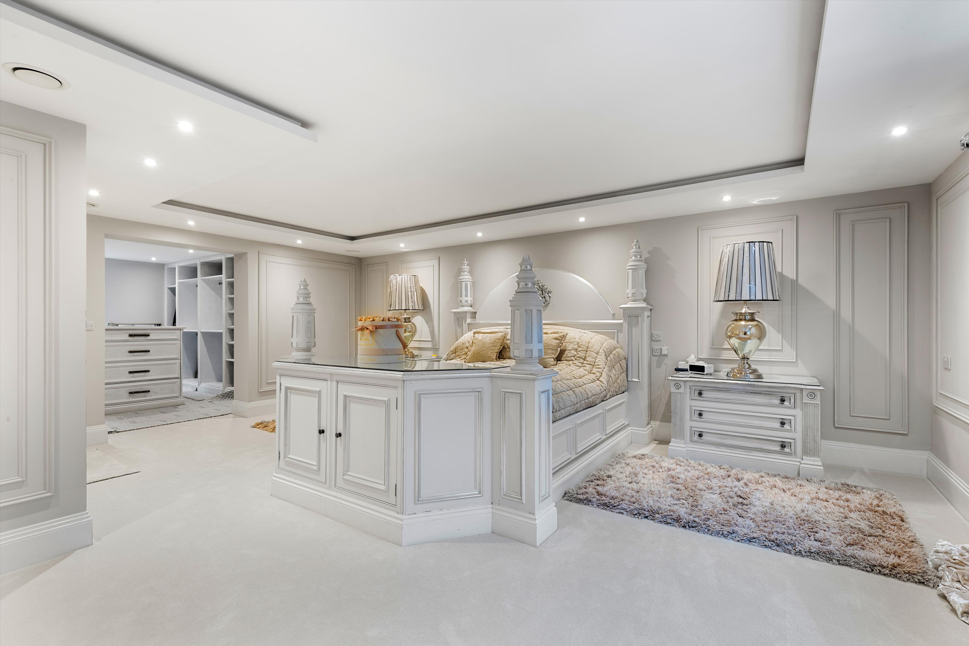 Sunning Avenue, Ascot, Berkshire, SL5