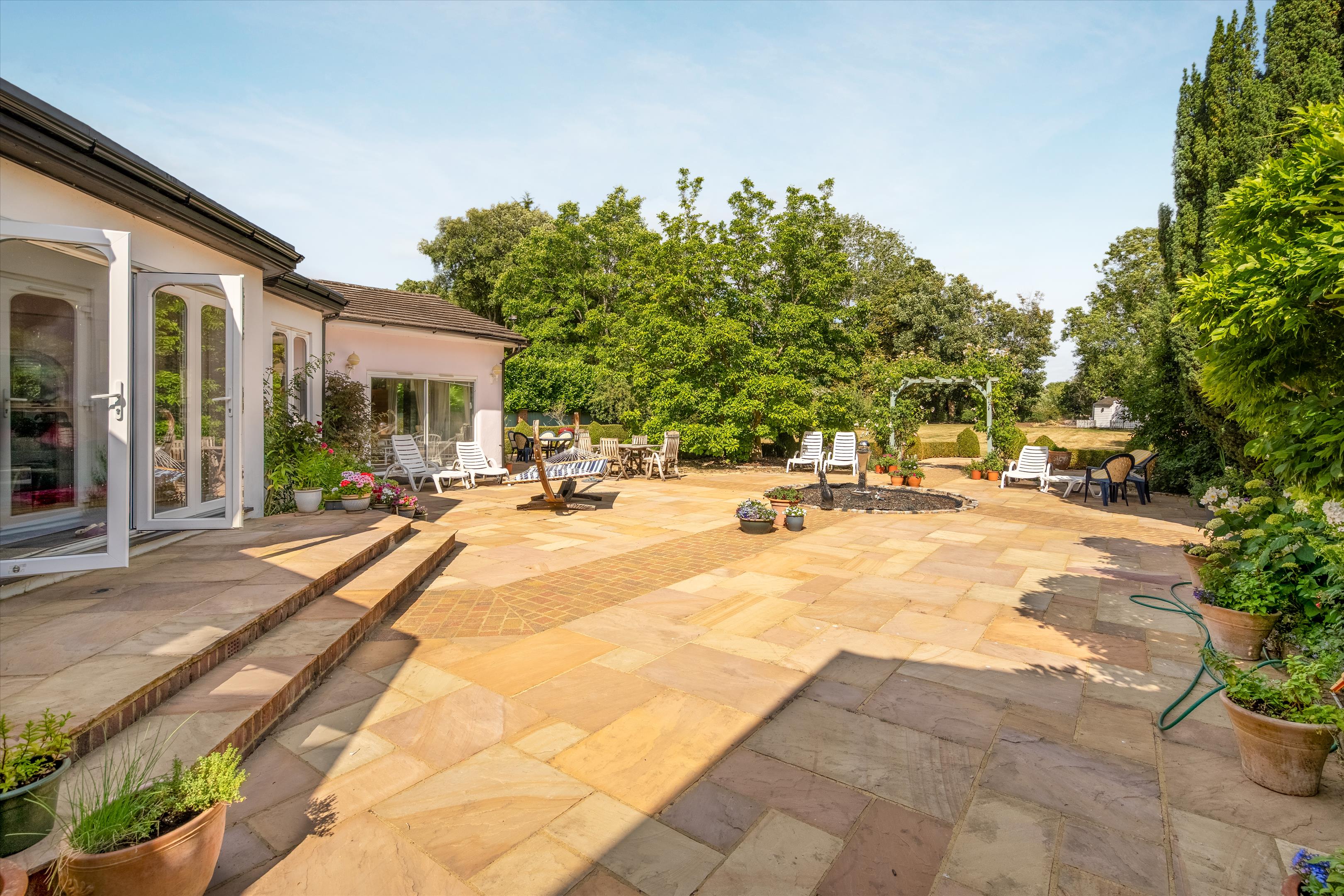 River Road, Taplow, Maidenhead, Buckinghamshire, SL6