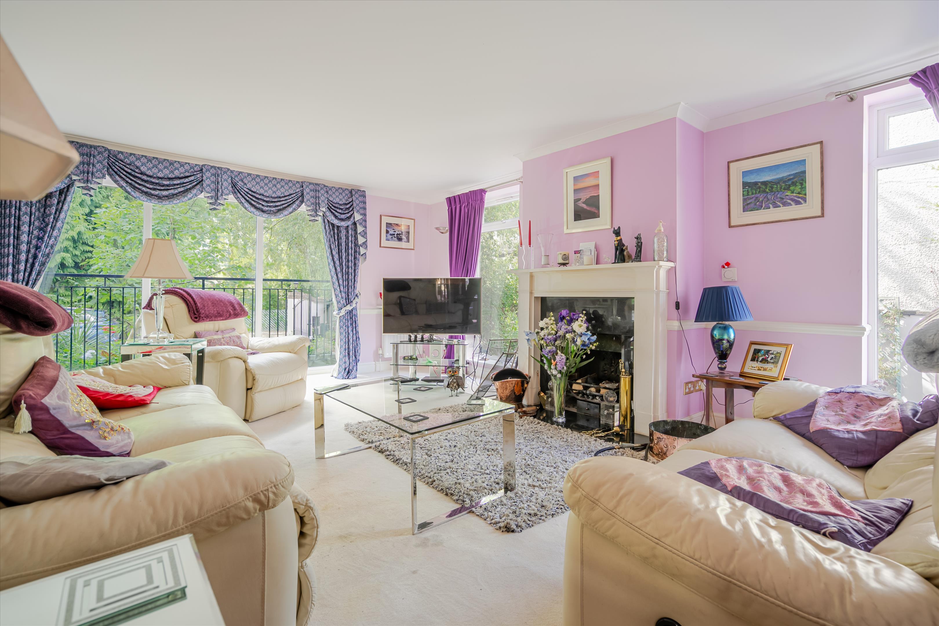 River Road, Taplow, Maidenhead, Buckinghamshire, SL6