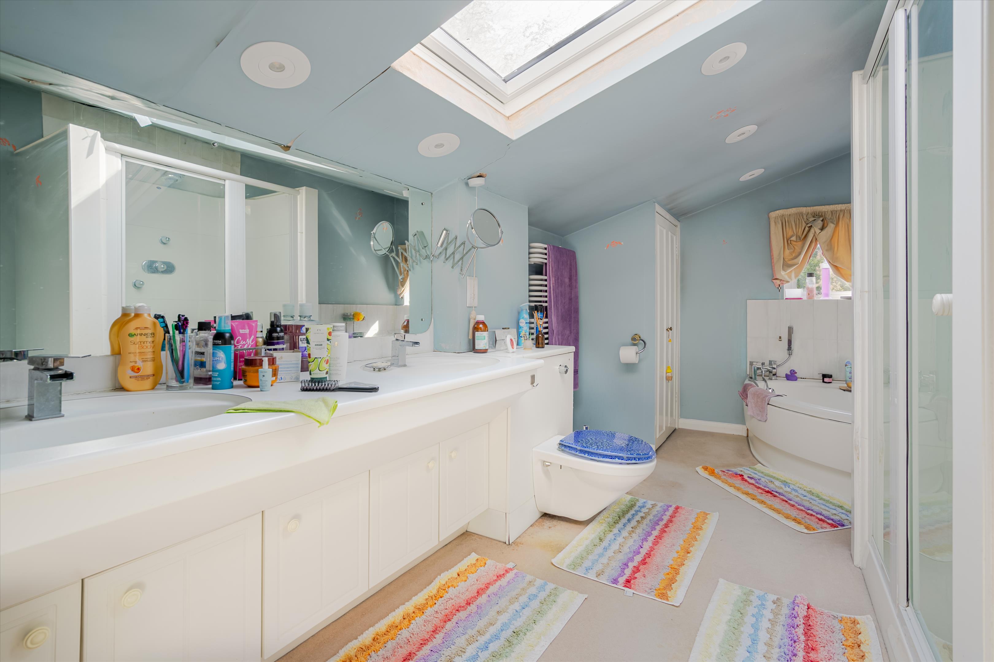 River Road, Taplow, Maidenhead, Buckinghamshire, SL6