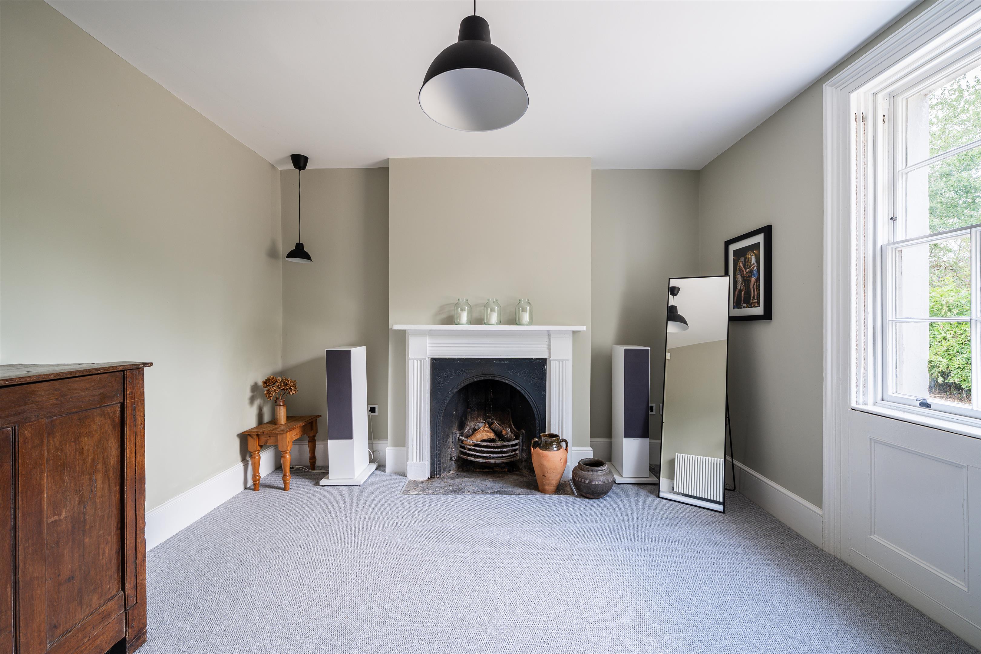 Forest Road, Wokingham, Berkshire, RG40
