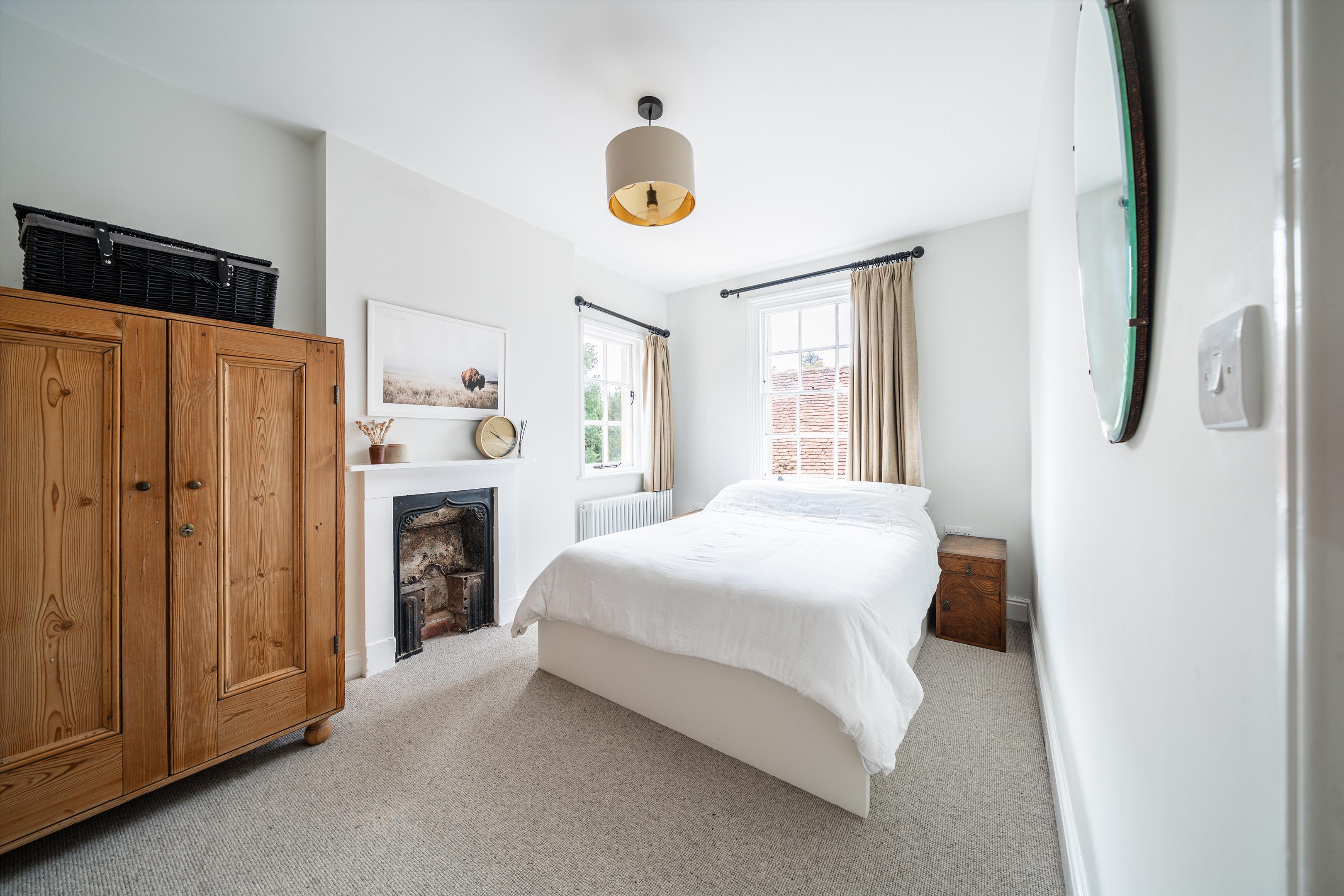 Forest Road, Wokingham, Berkshire, RG40