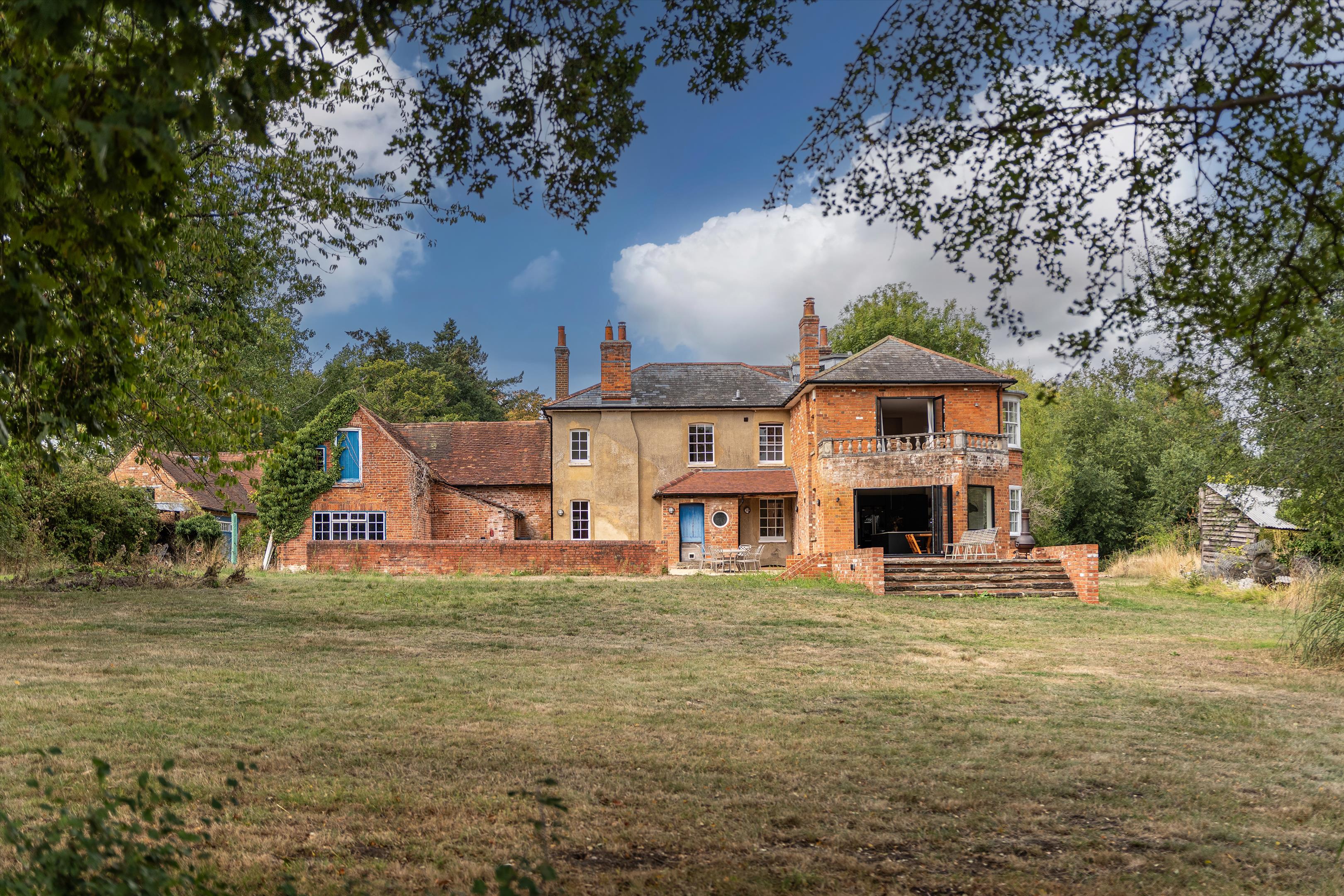 Forest Road, Wokingham, Berkshire, RG40