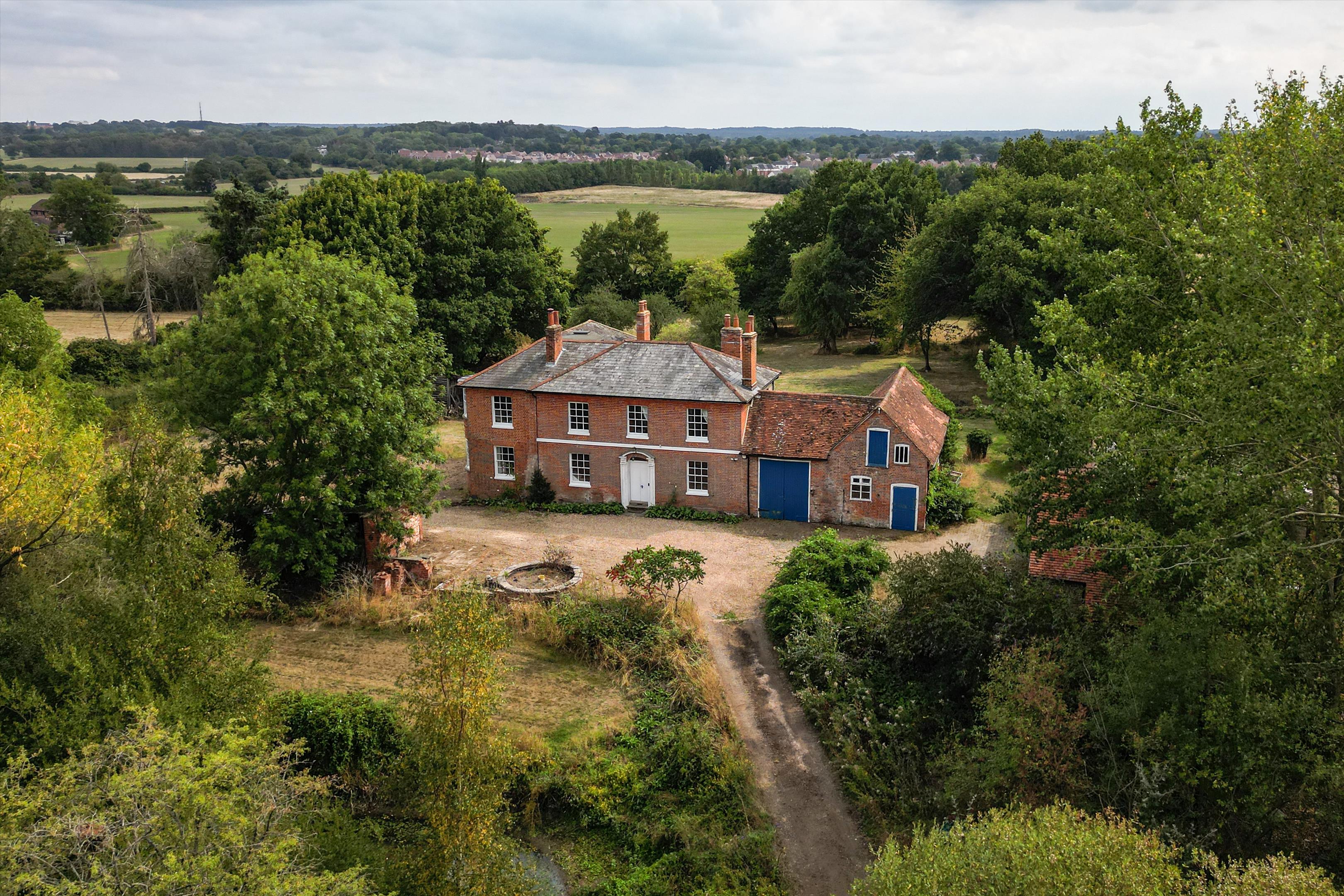 Forest Road, Wokingham, Berkshire, RG40