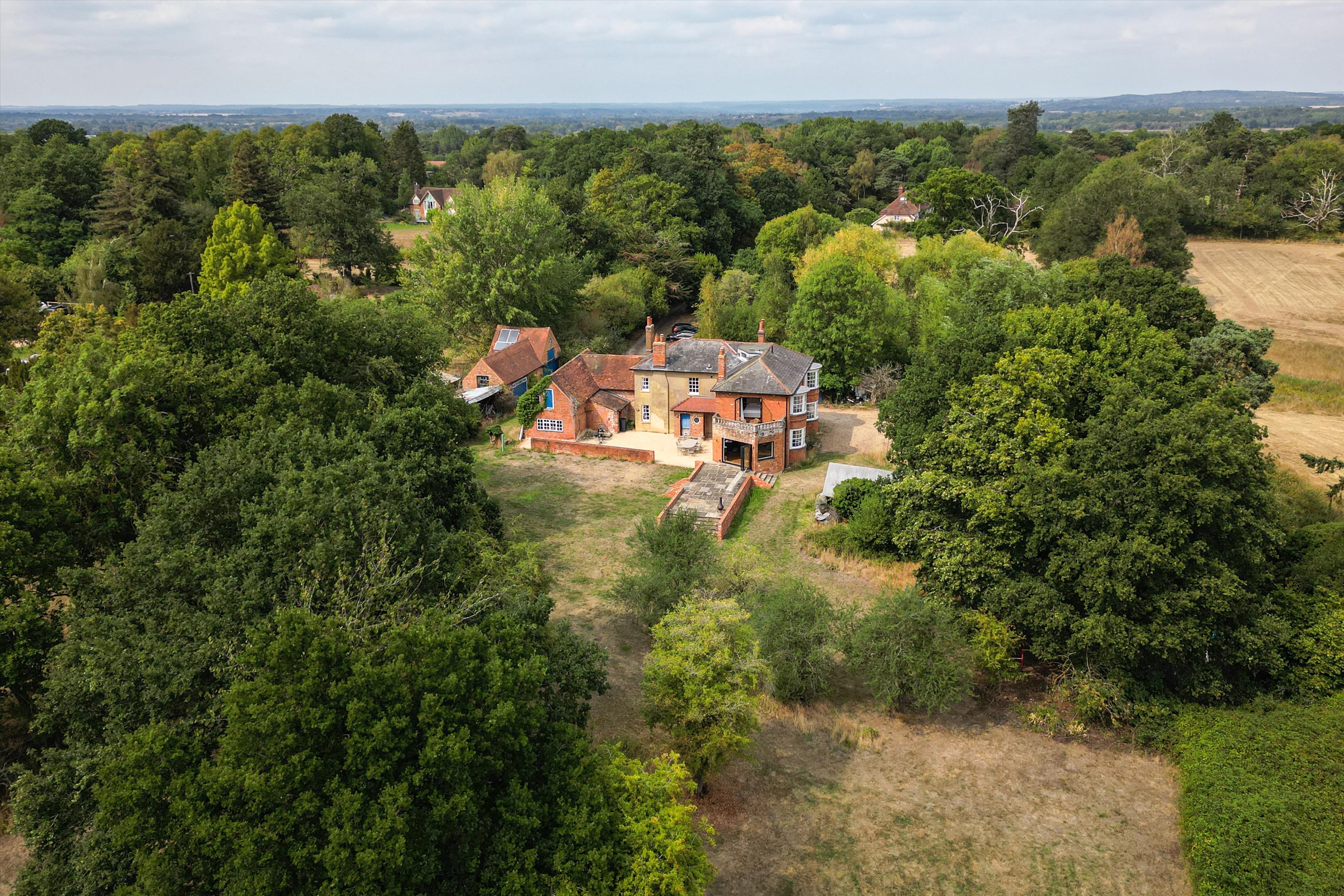 Forest Road, Wokingham, Berkshire, RG40