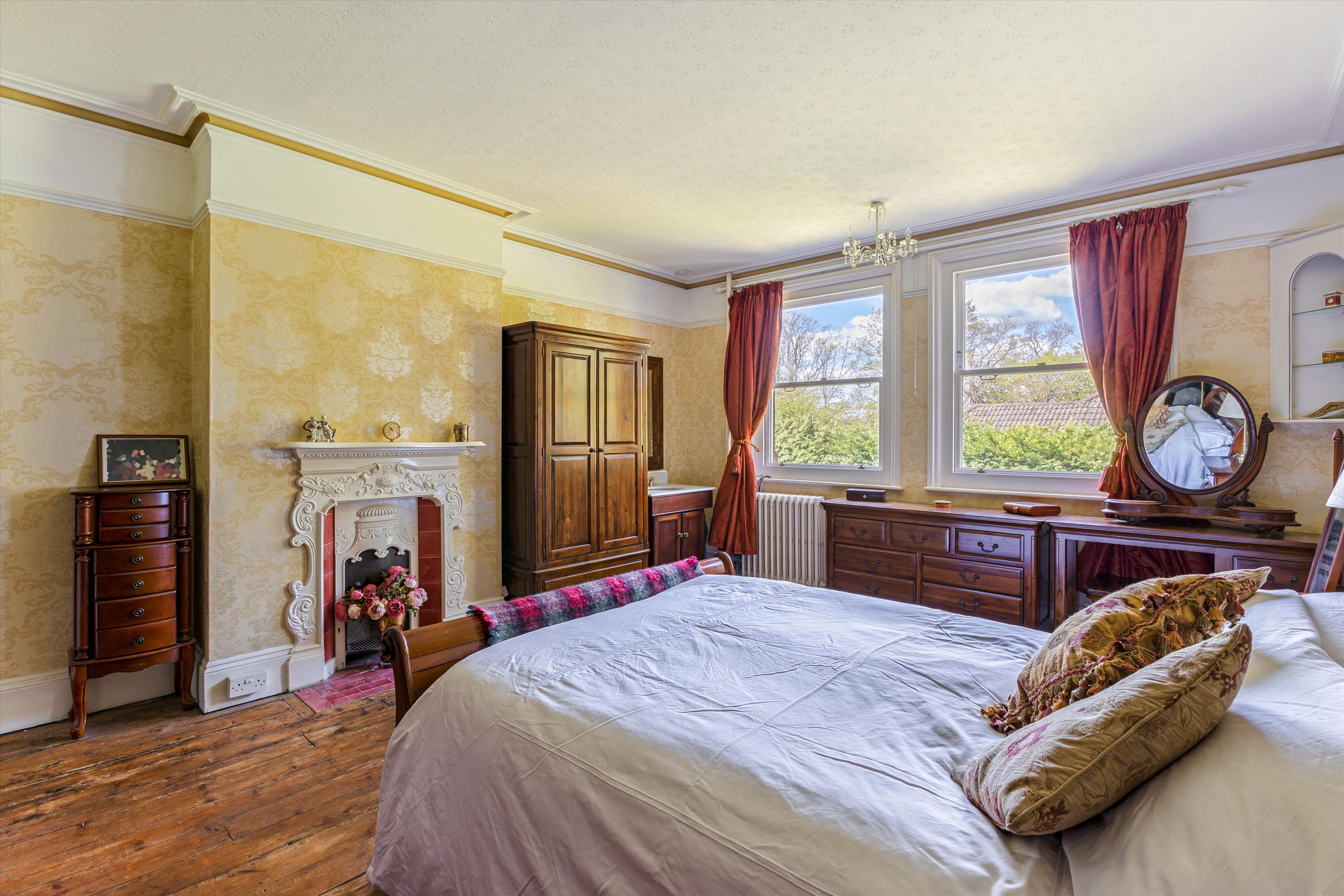 Heatherdale Road, Camberley, Surrey GU15
