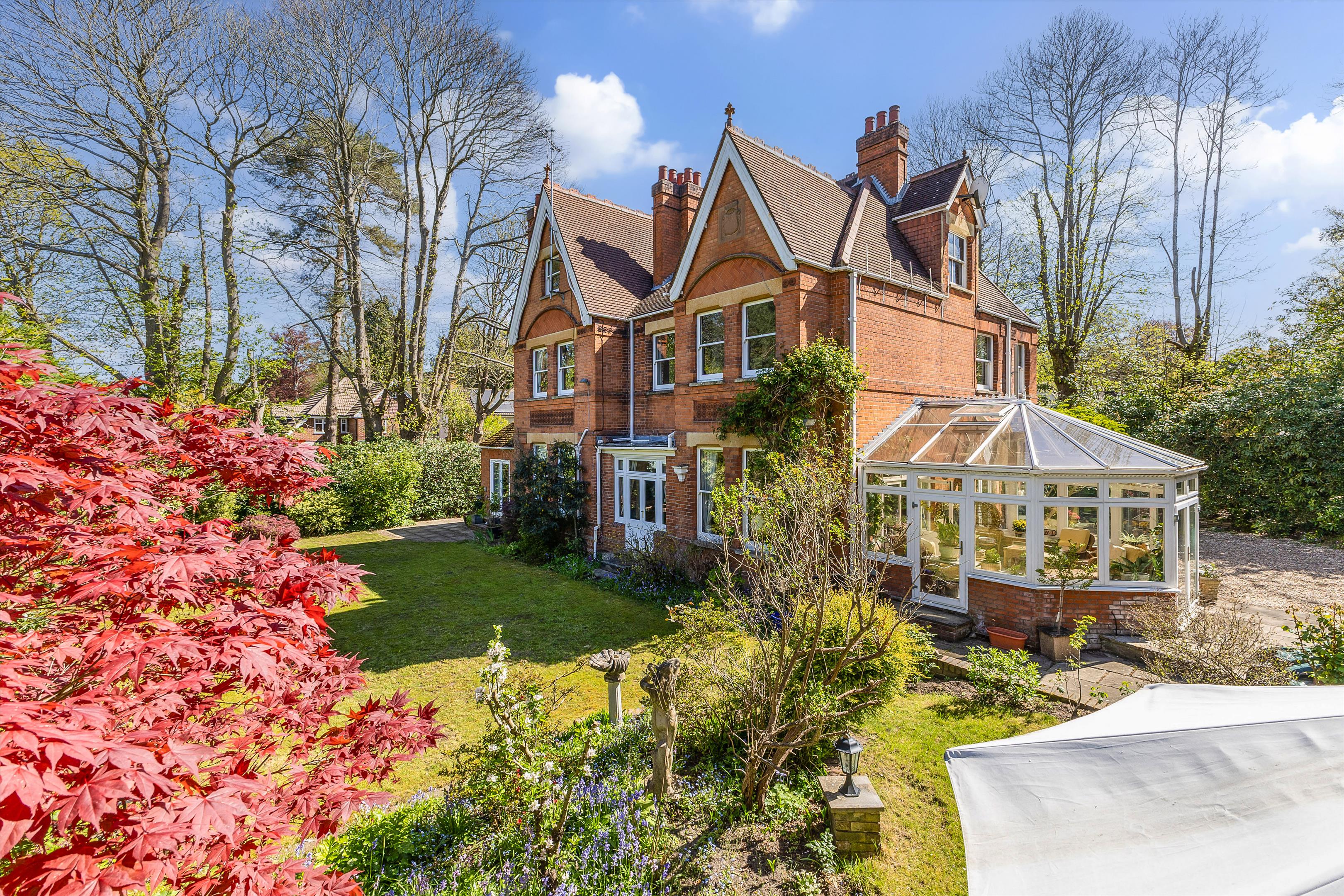 Heatherdale Road, Camberley, Surrey GU15