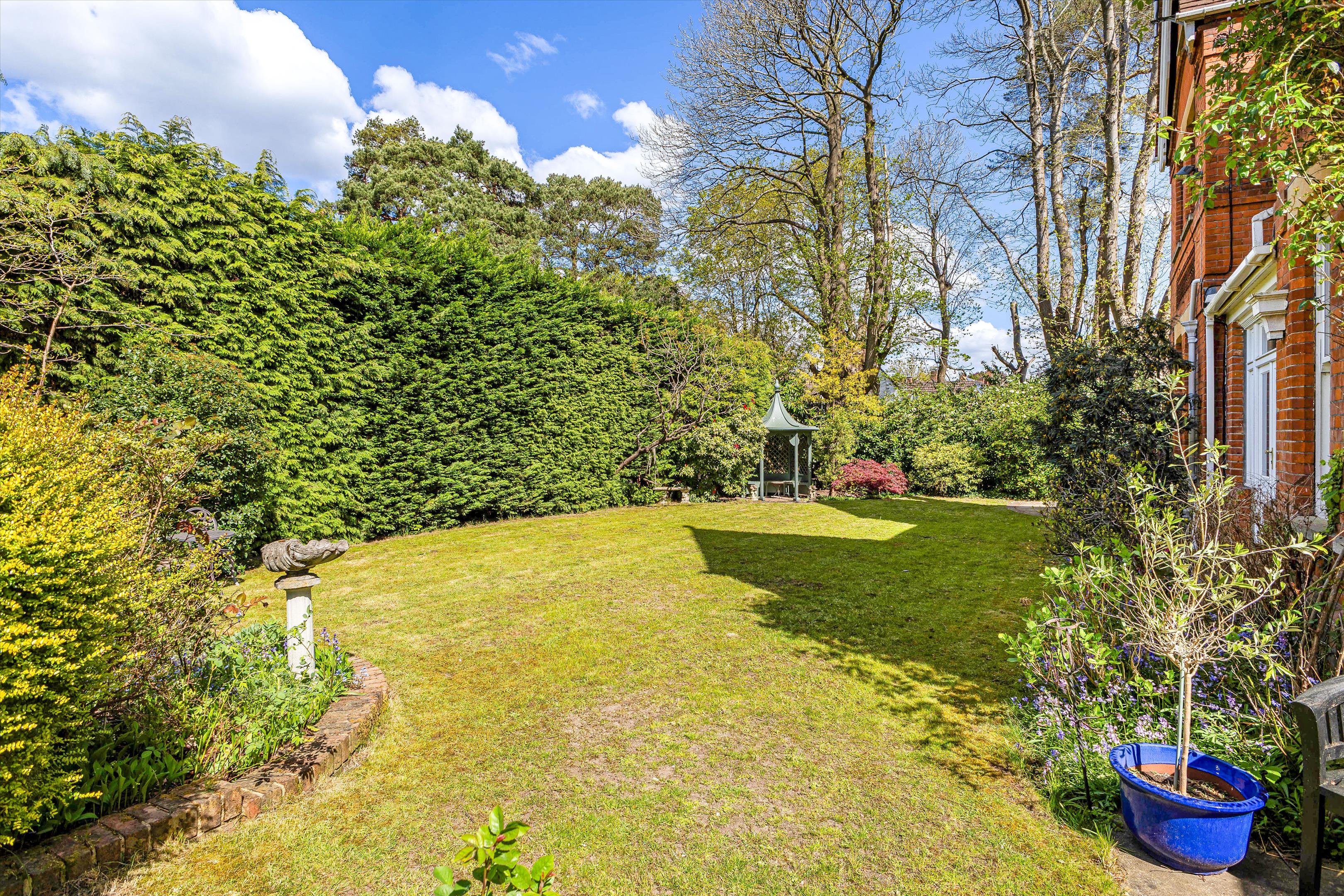 Heatherdale Road, Camberley, Surrey GU15