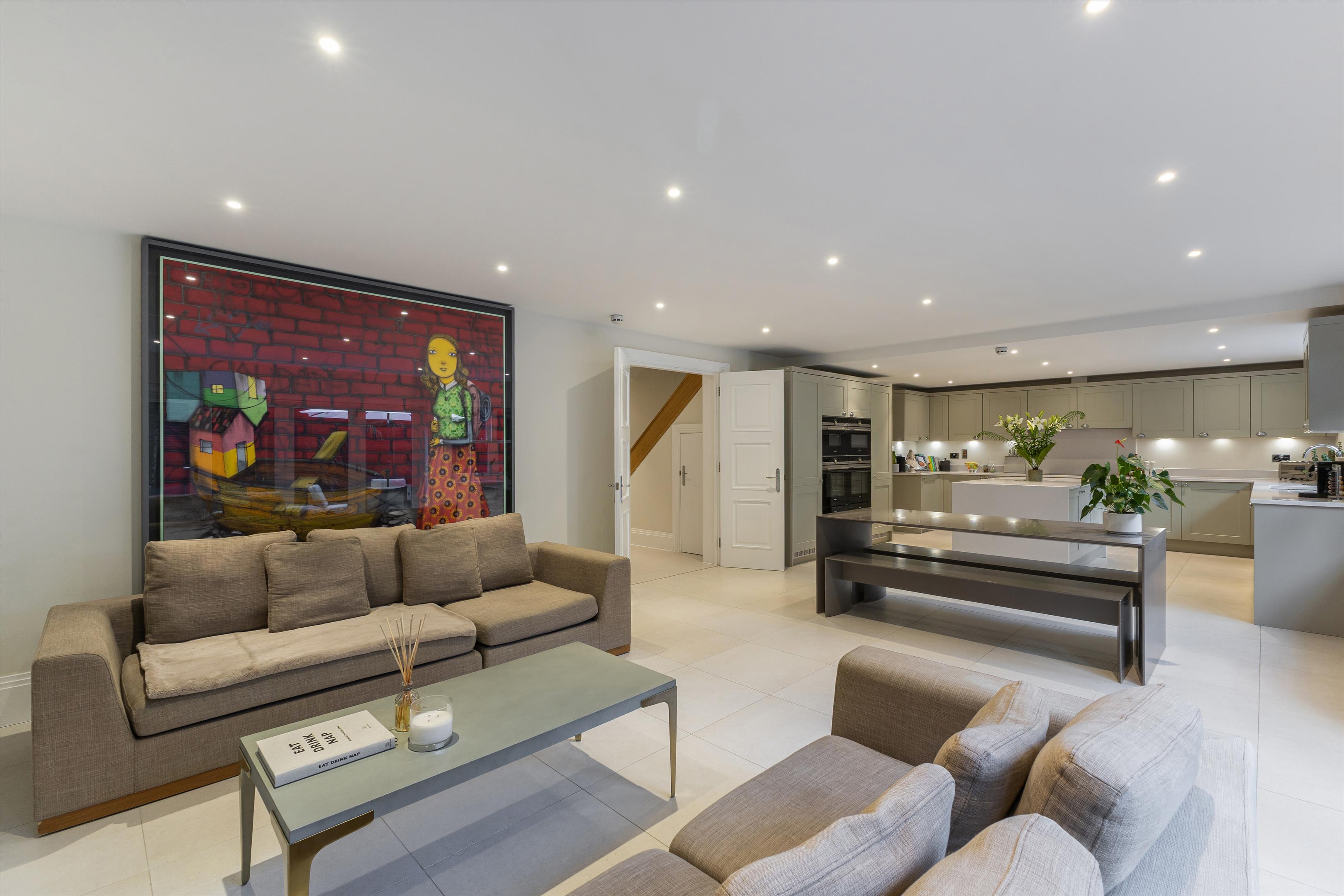 Windsor Grey Close, London Road, Ascot, SL5