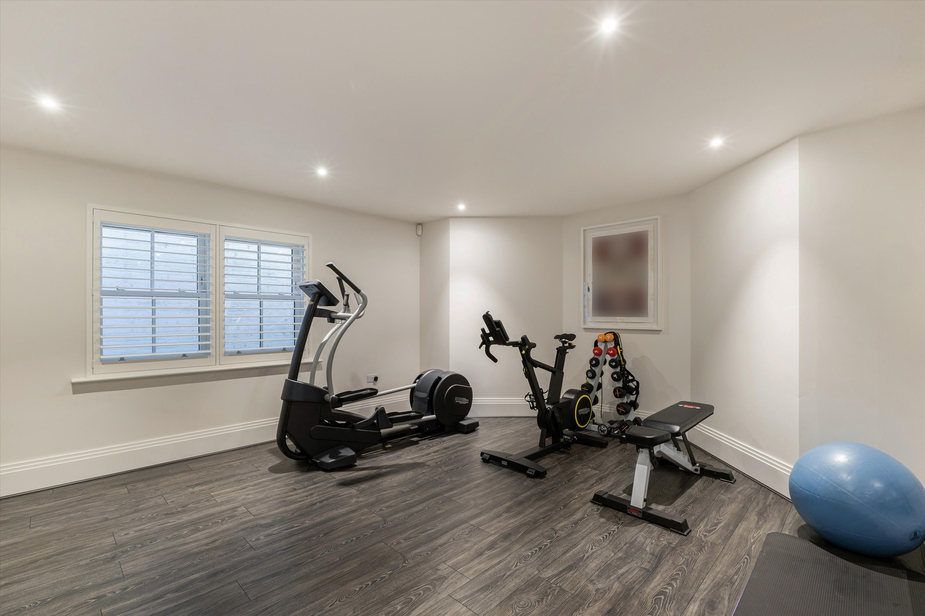 Windsor Grey Close, London Road, Ascot, SL5